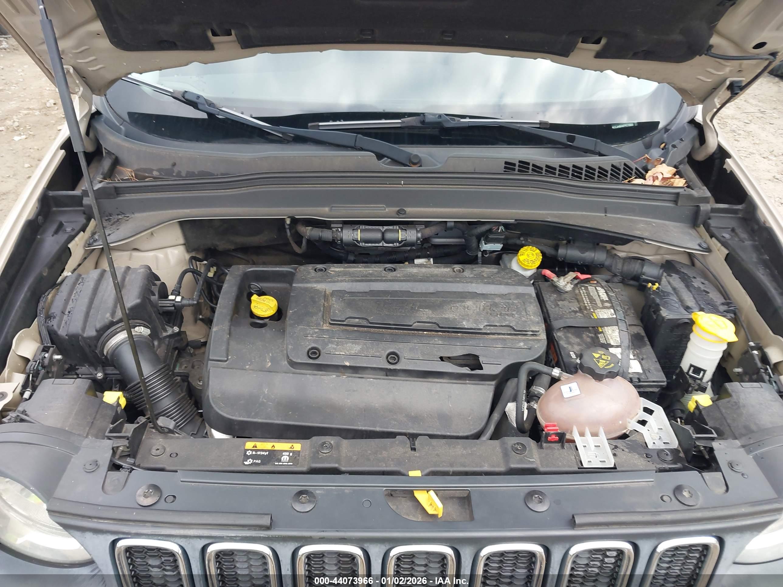 JEEP RENEGADE image 10