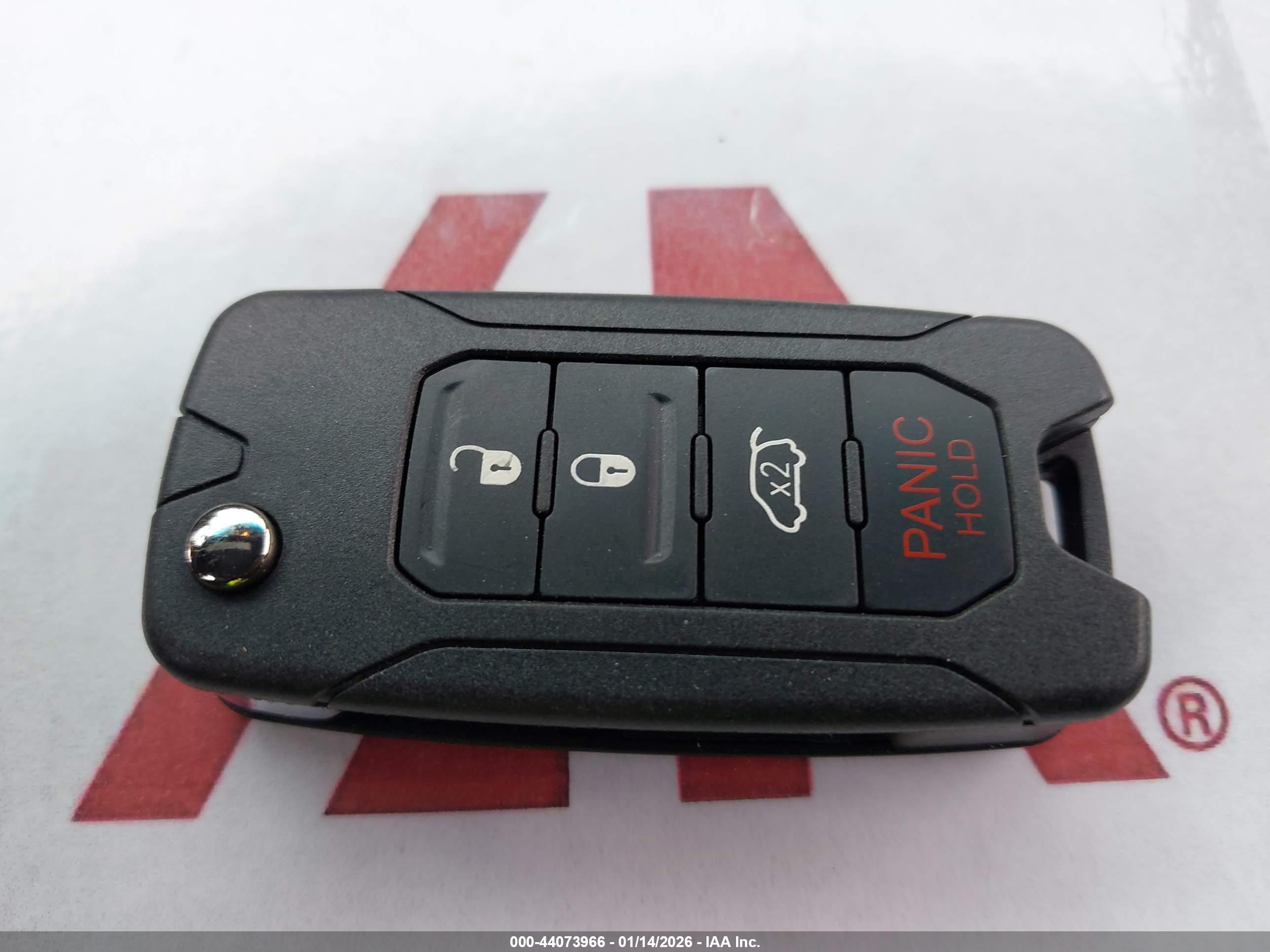 JEEP RENEGADE image 11