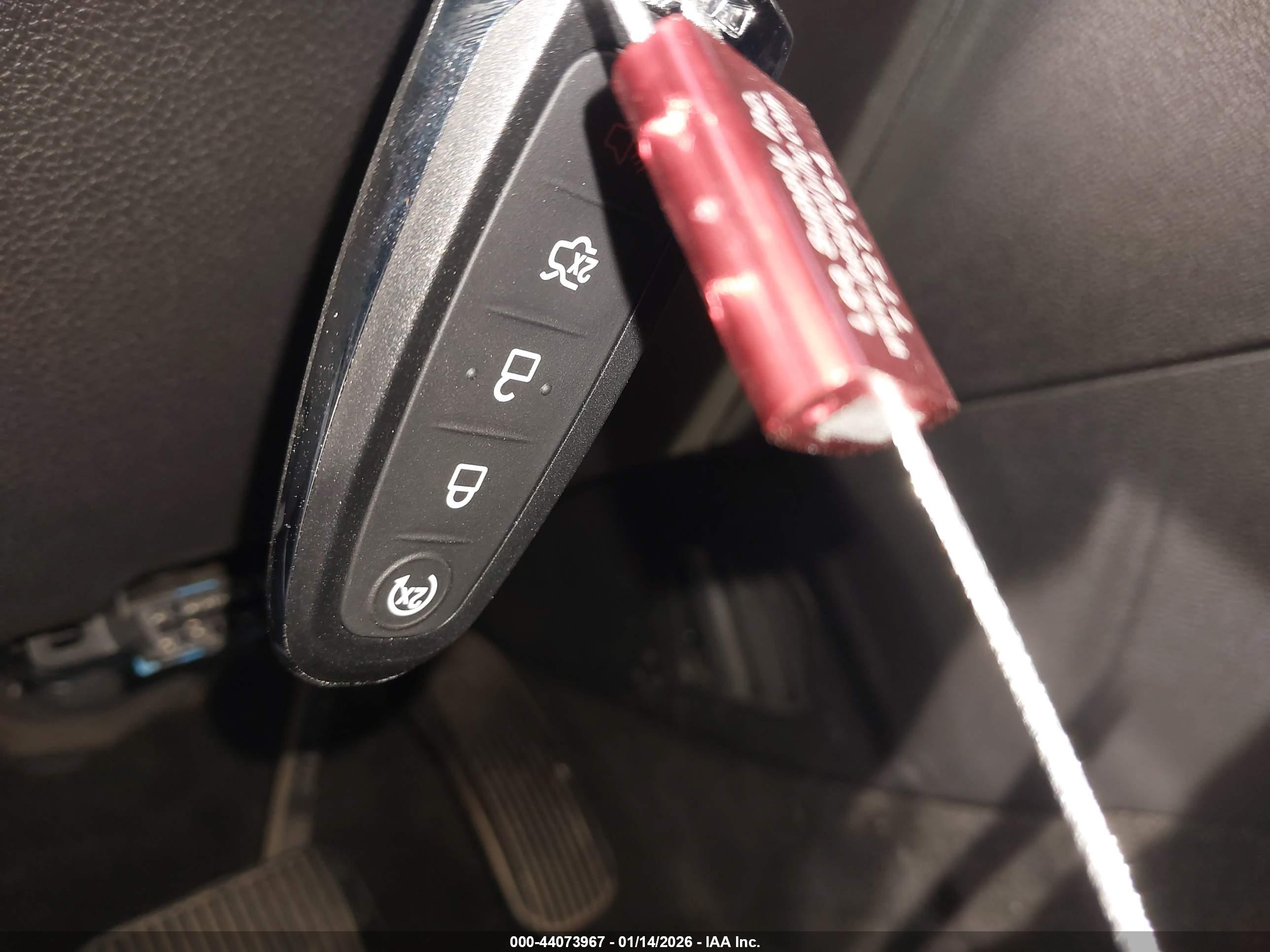 FORD EXPLORER image 11