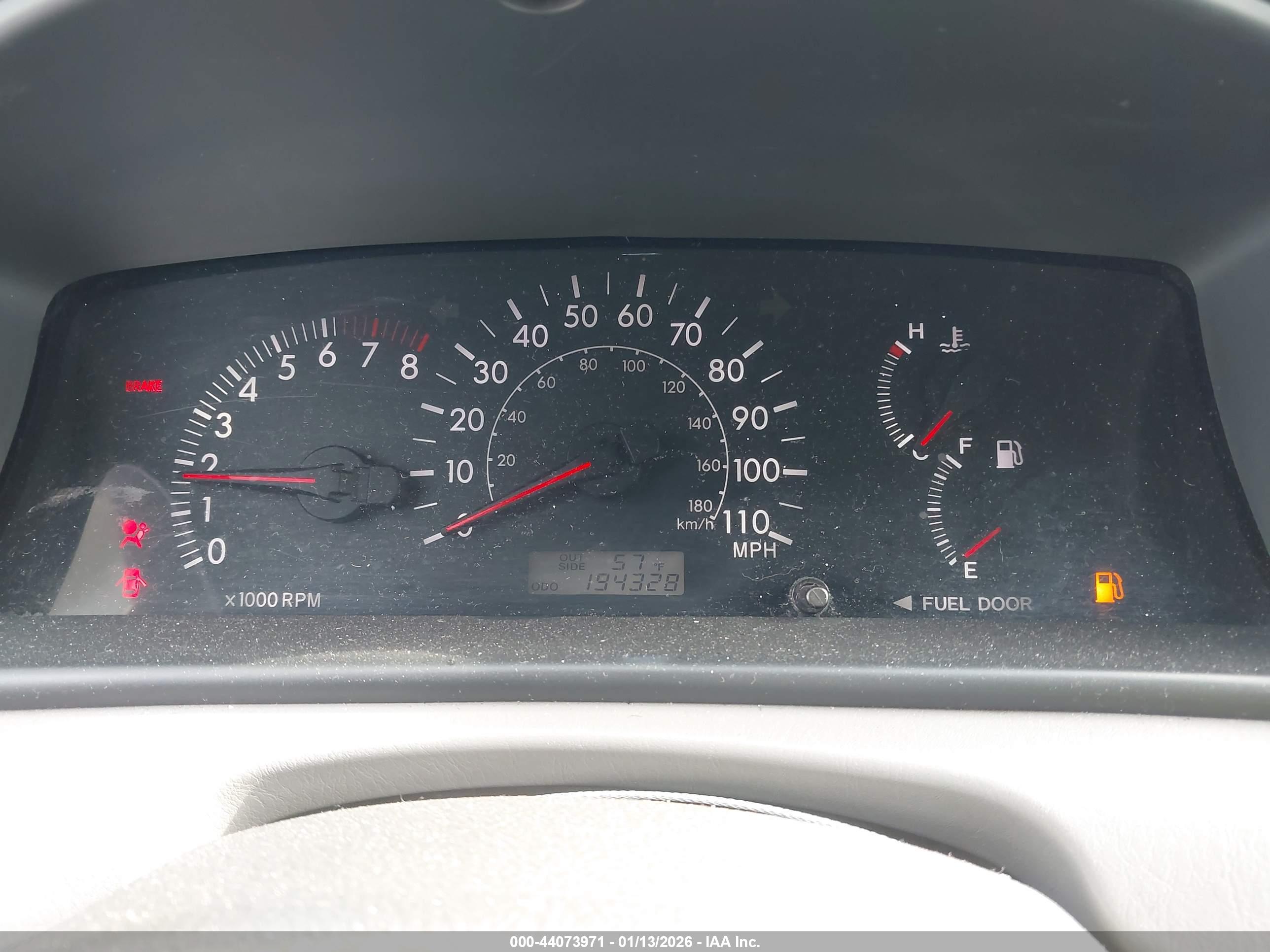 TOYOTA COROLLA image 7