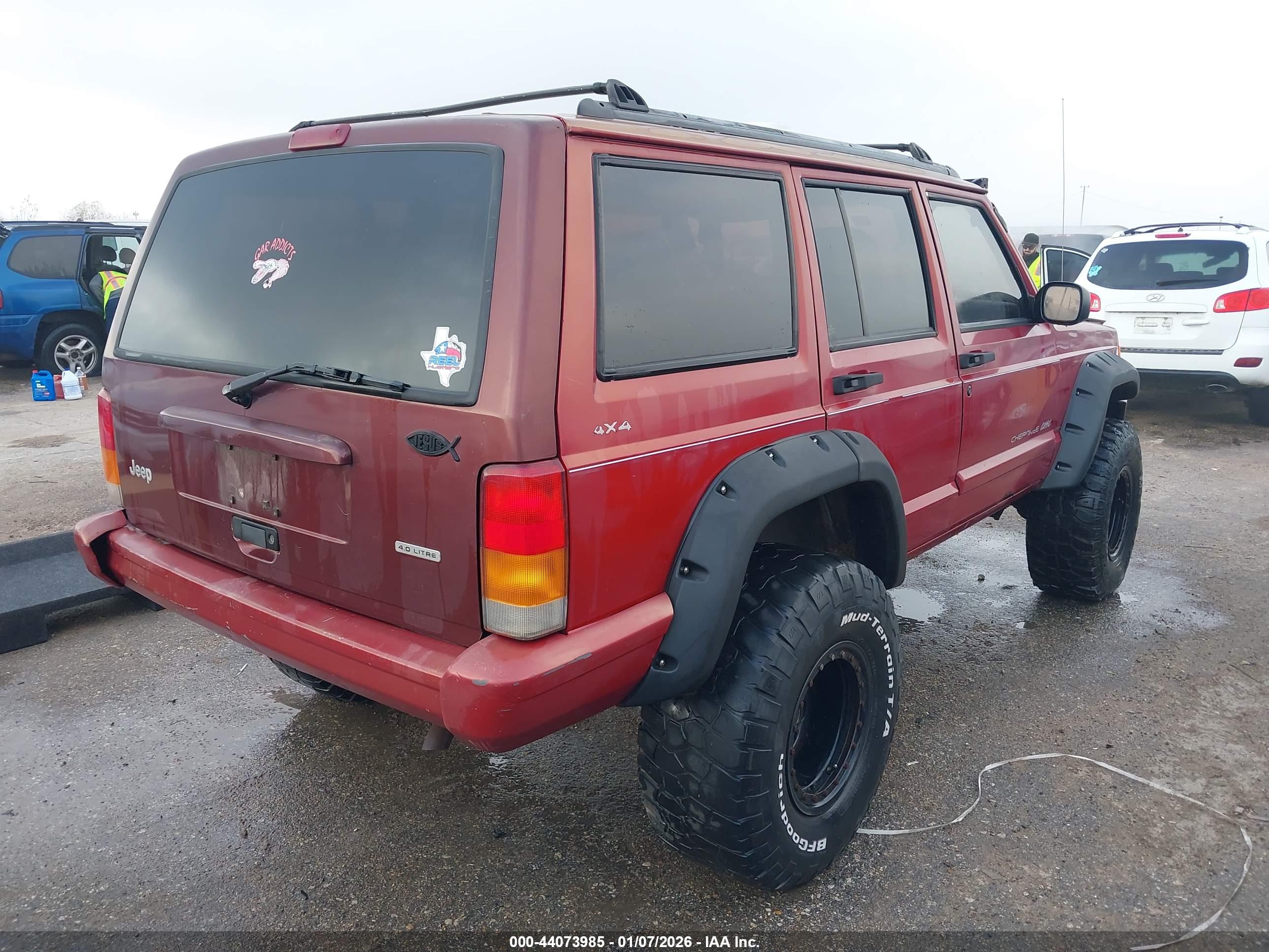 JEEP CHEROKEE image 4