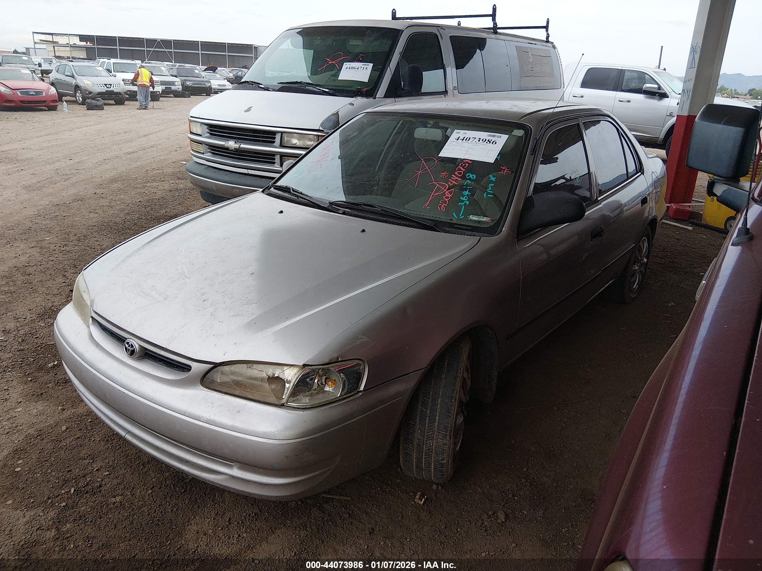 TOYOTA COROLLA image 2