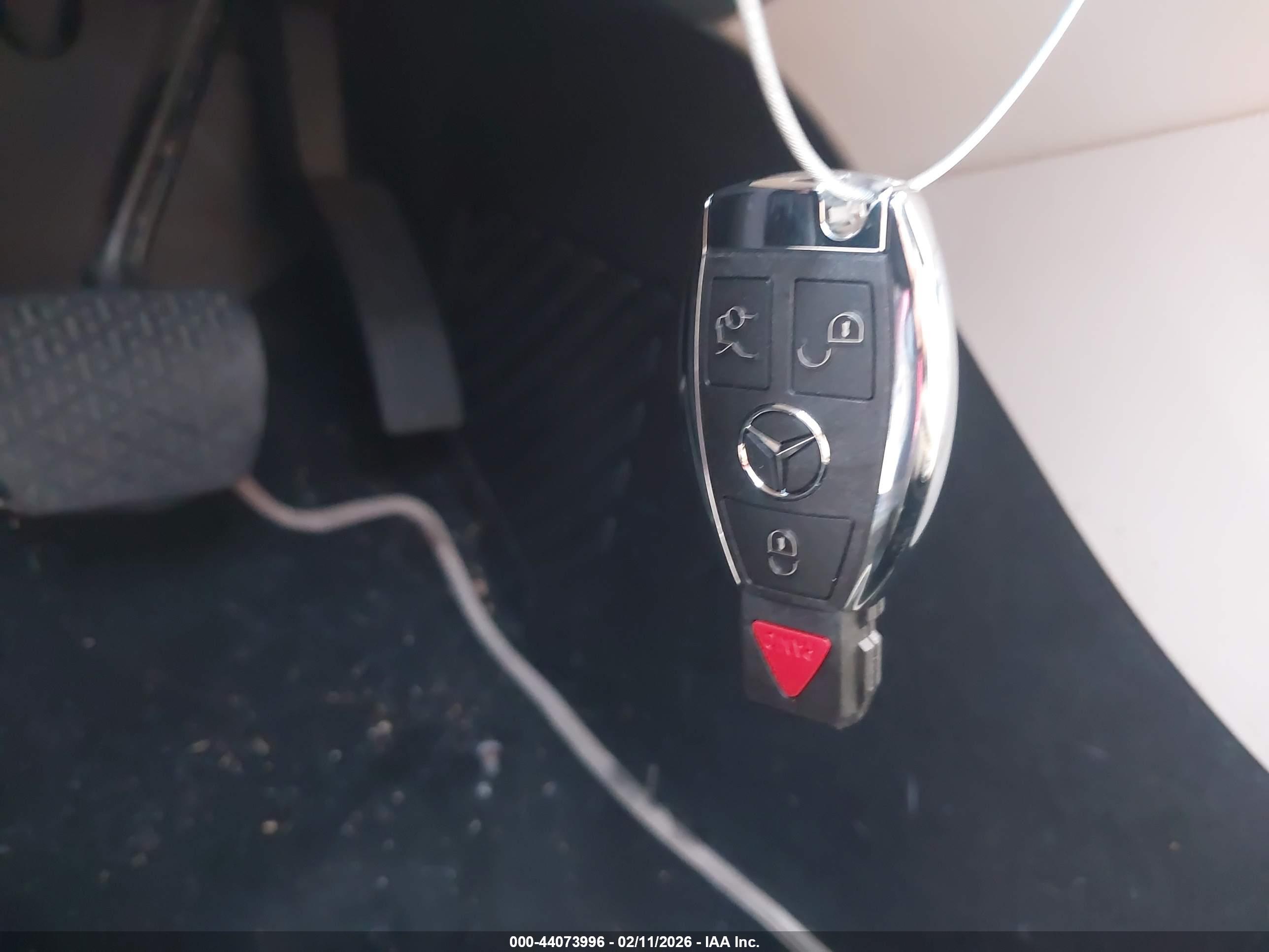 MERCEDES-BENZ CLA image 11