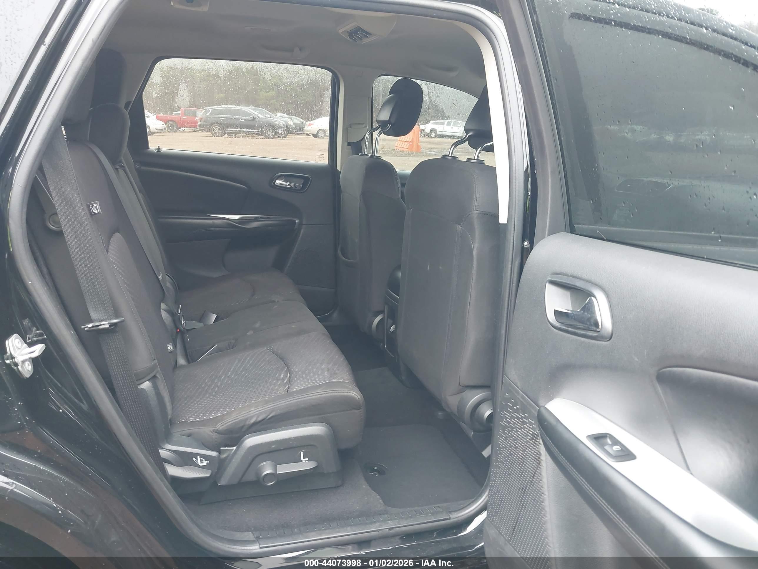DODGE JOURNEY image 8