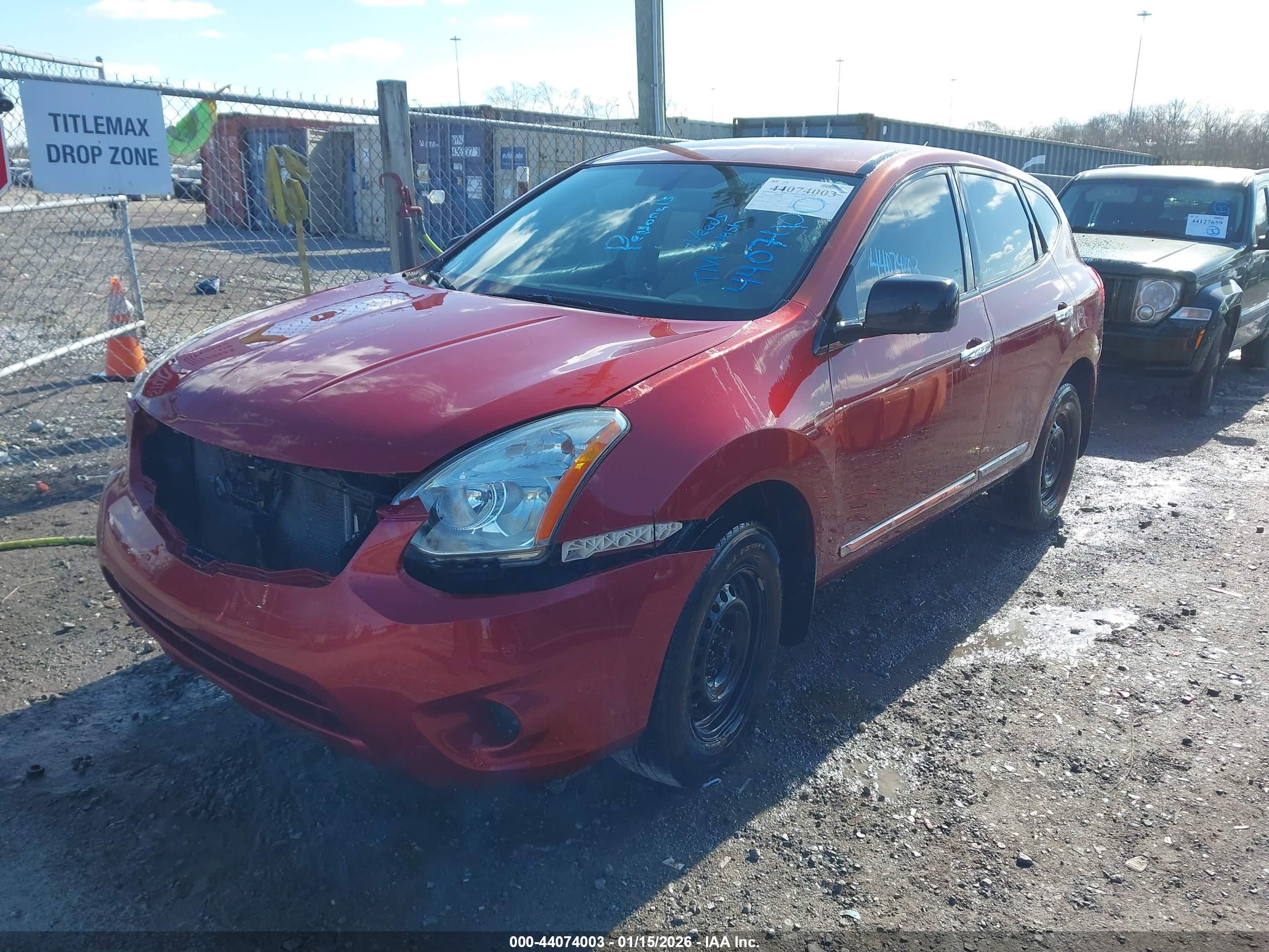 NISSAN ROGUE image 2