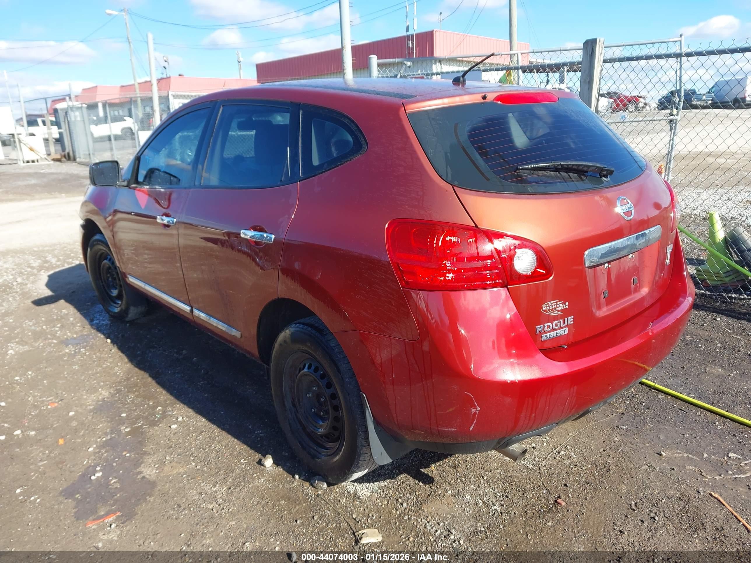 NISSAN ROGUE image 3