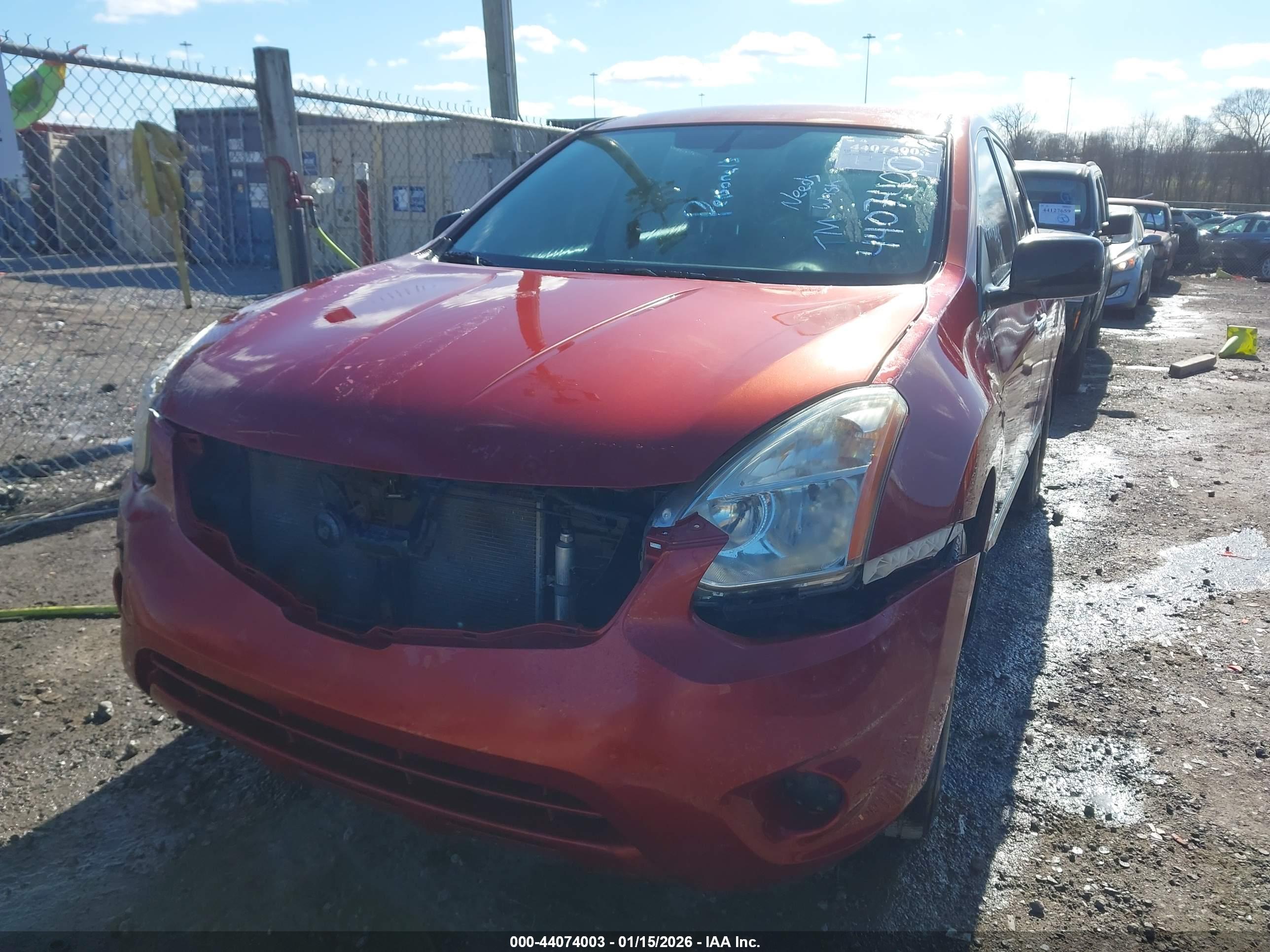NISSAN ROGUE image 6