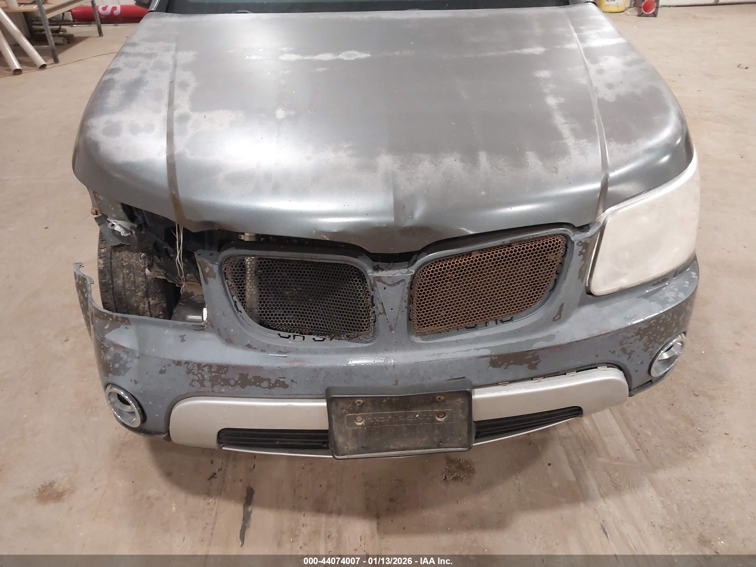 PONTIAC TORRENT image 6