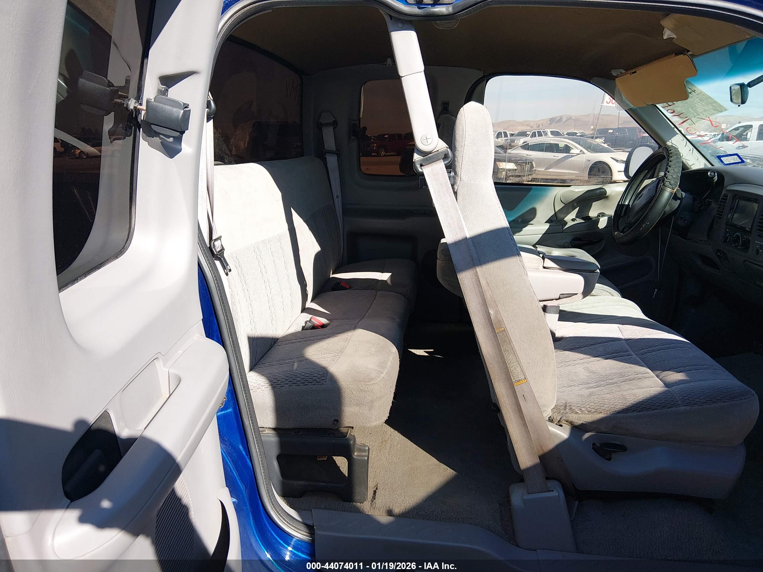 FORD F-150 image 8