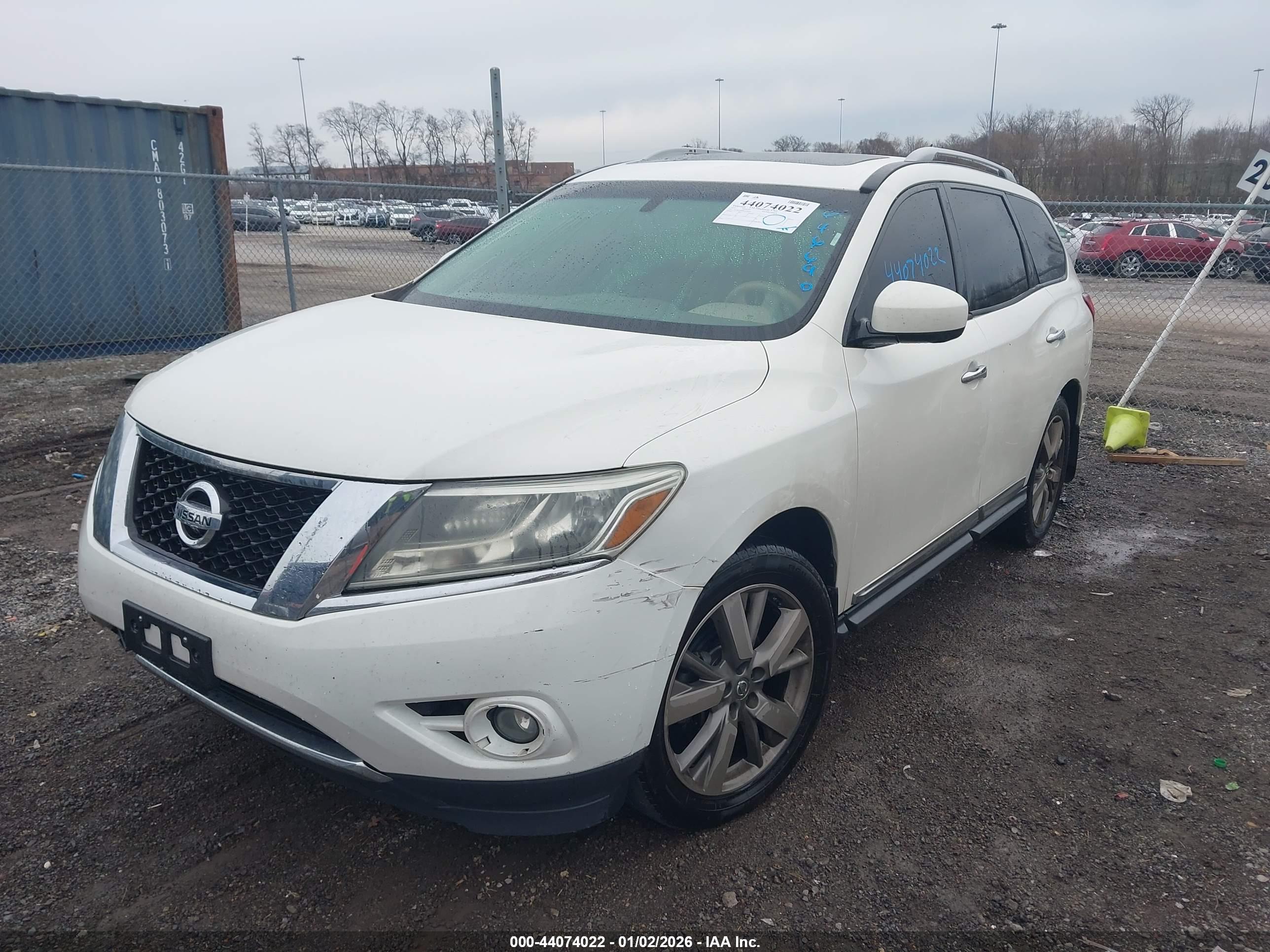 NISSAN PATHFINDER image 6