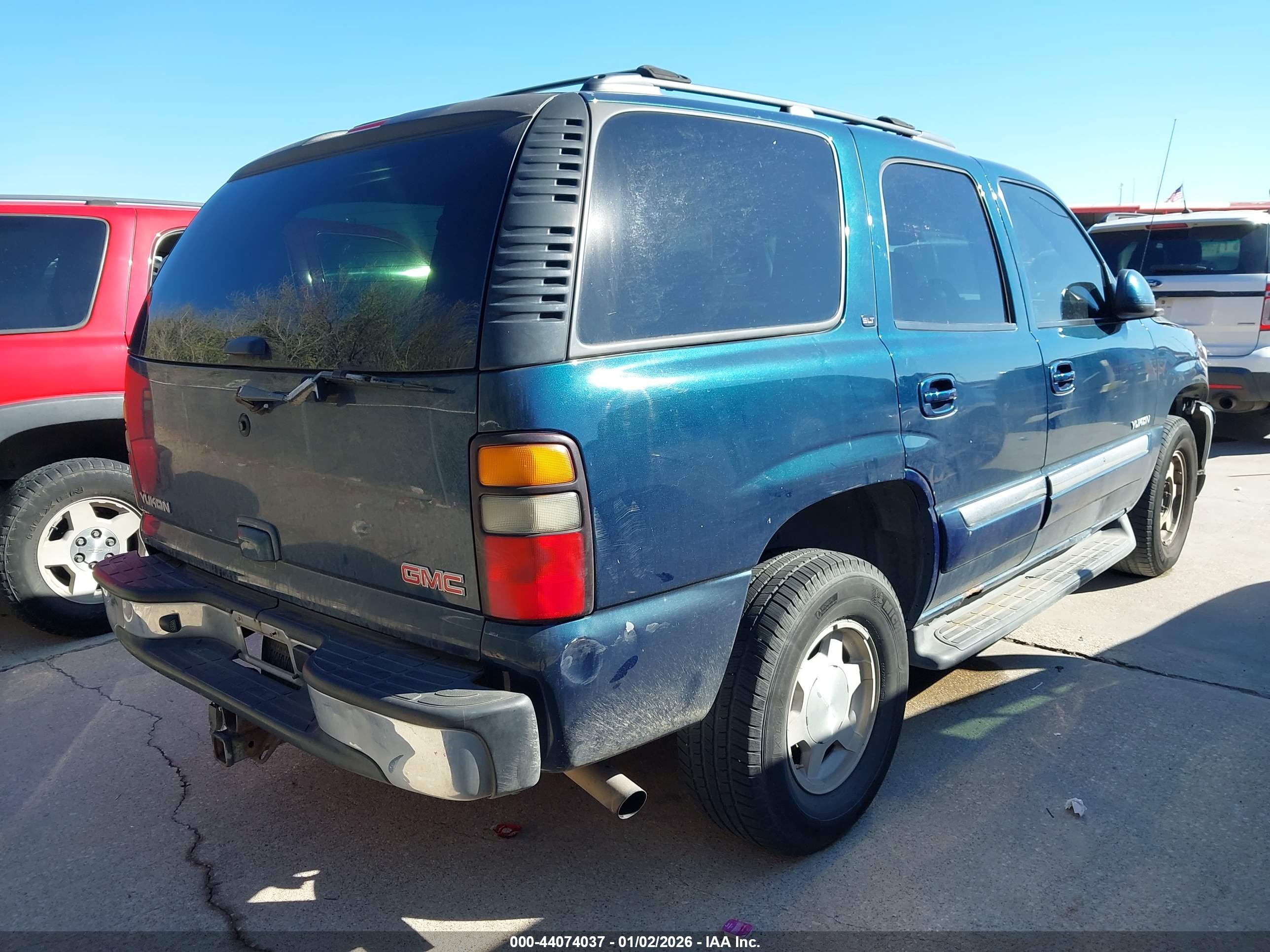 GMC YUKON image 4