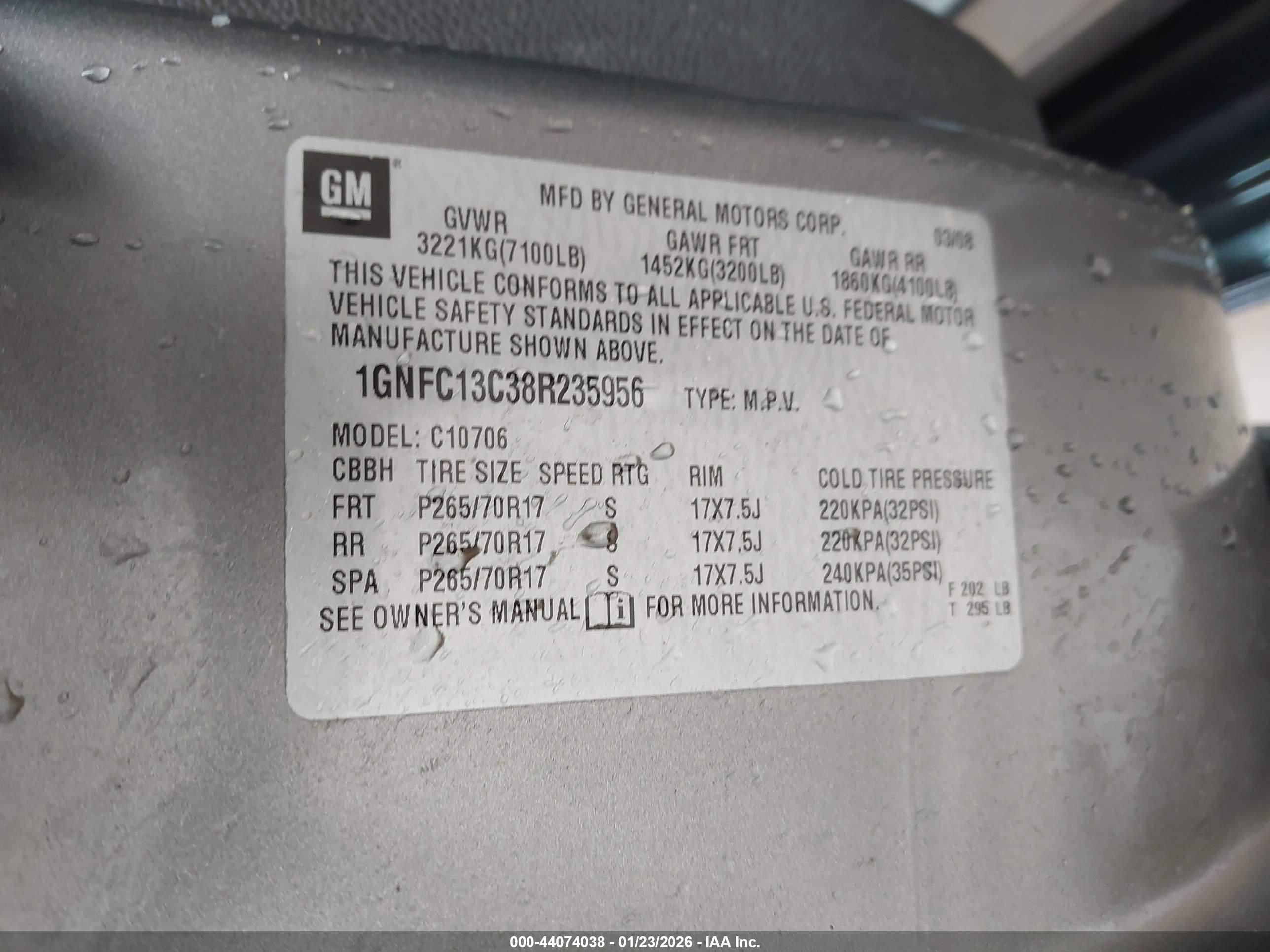 CHEVROLET TAHOE image 9