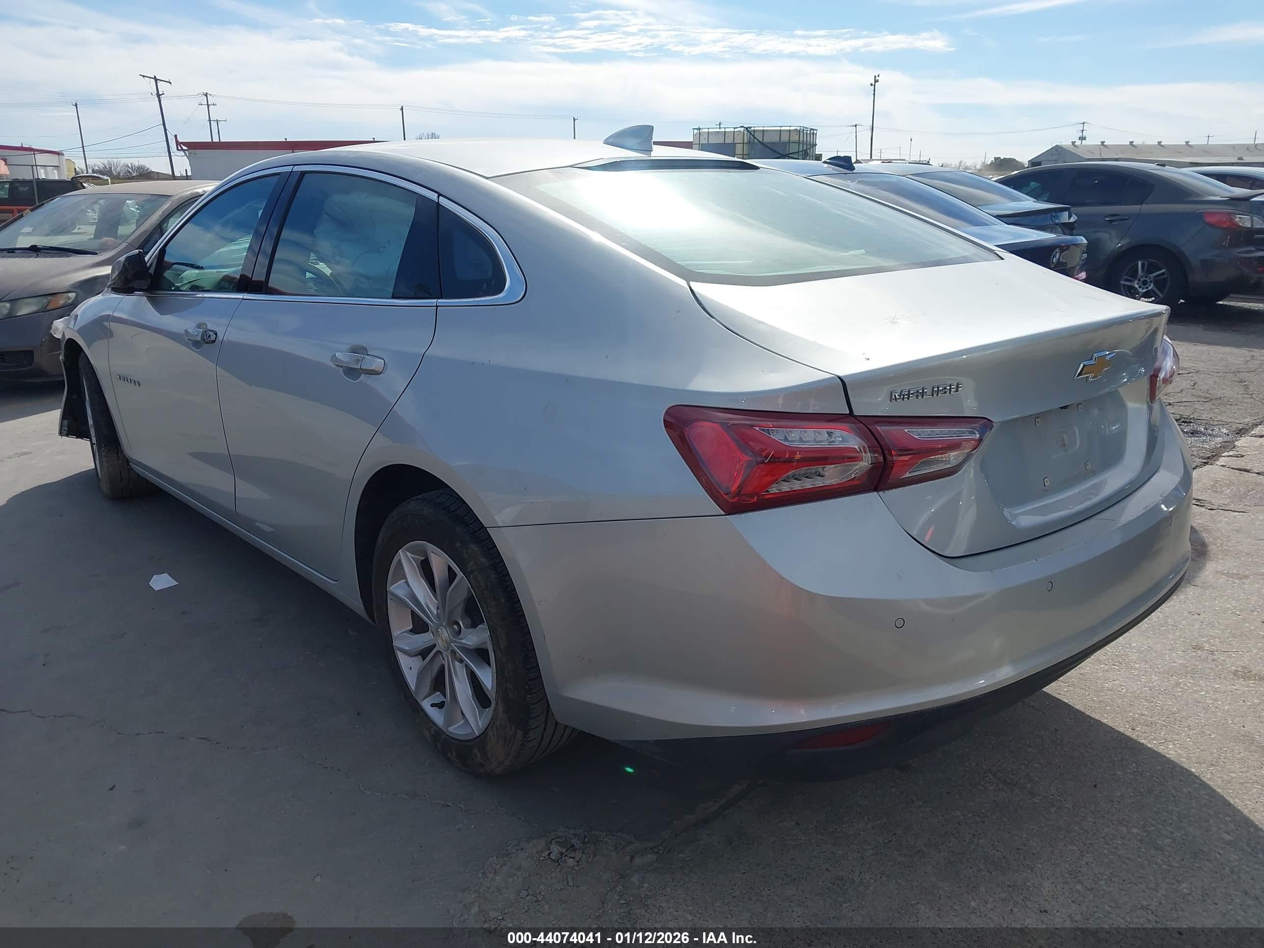 CHEVROLET MALIBU image 3