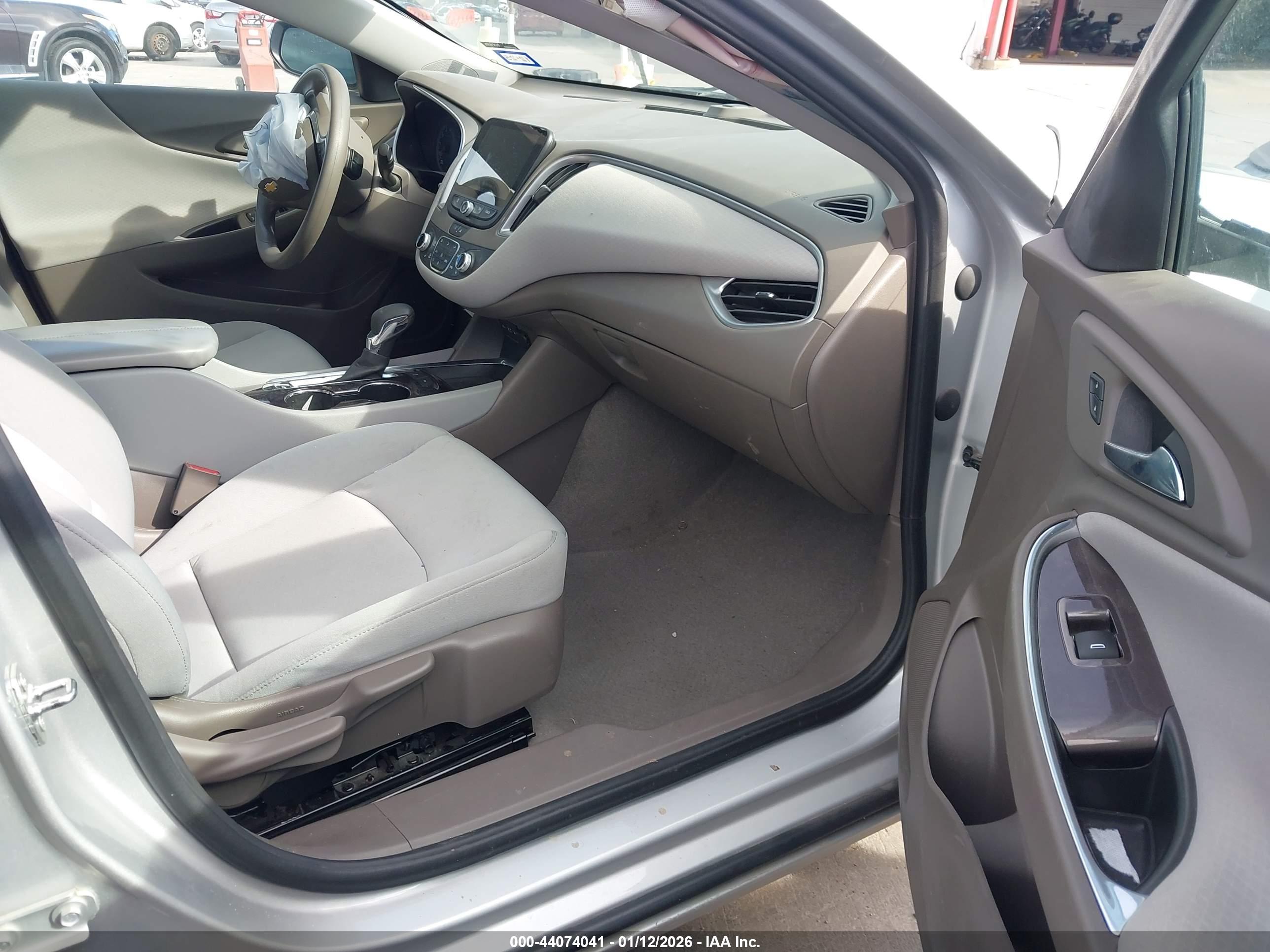 CHEVROLET MALIBU image 5