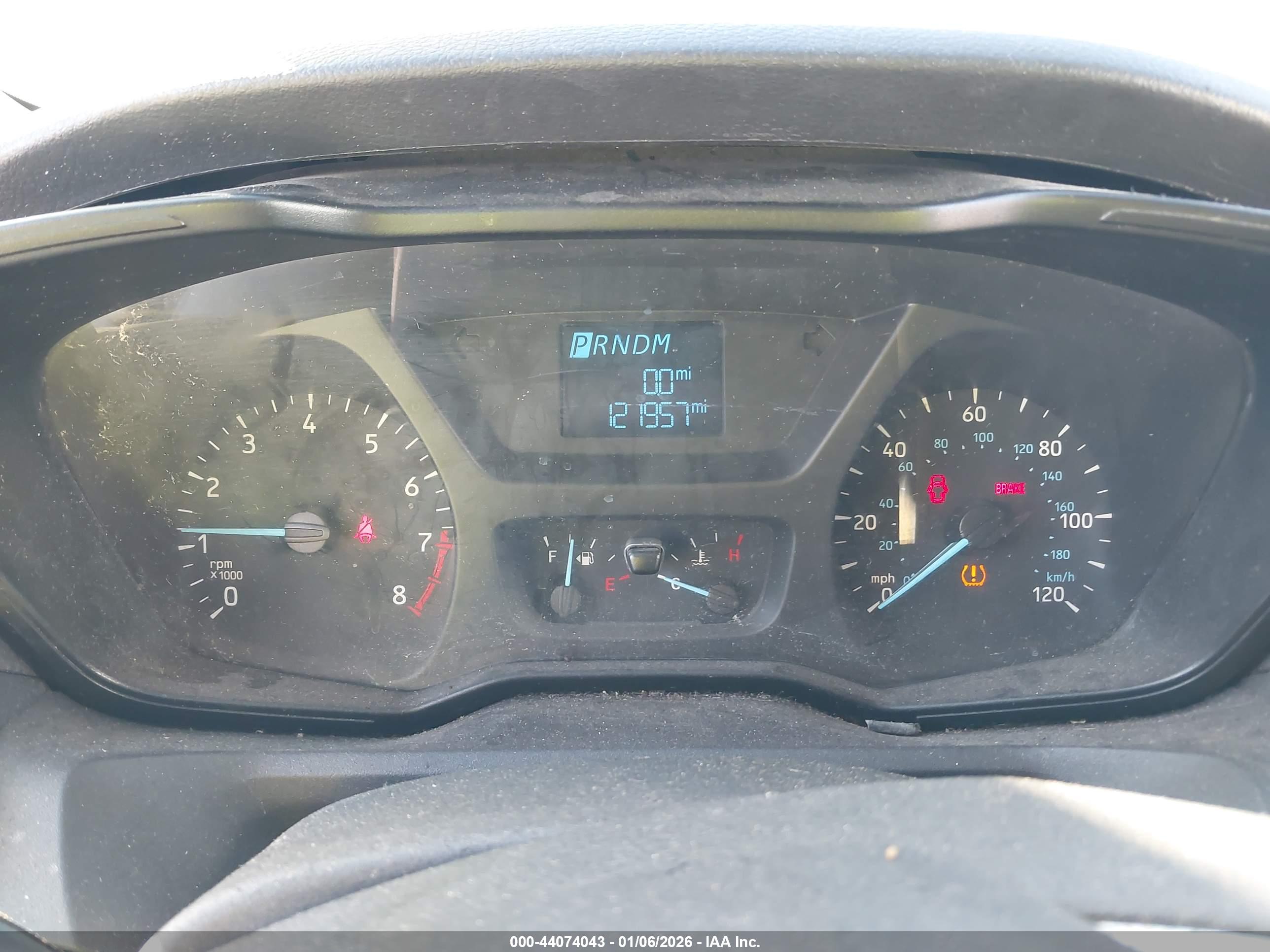 FORD TRANSIT-250 image 7