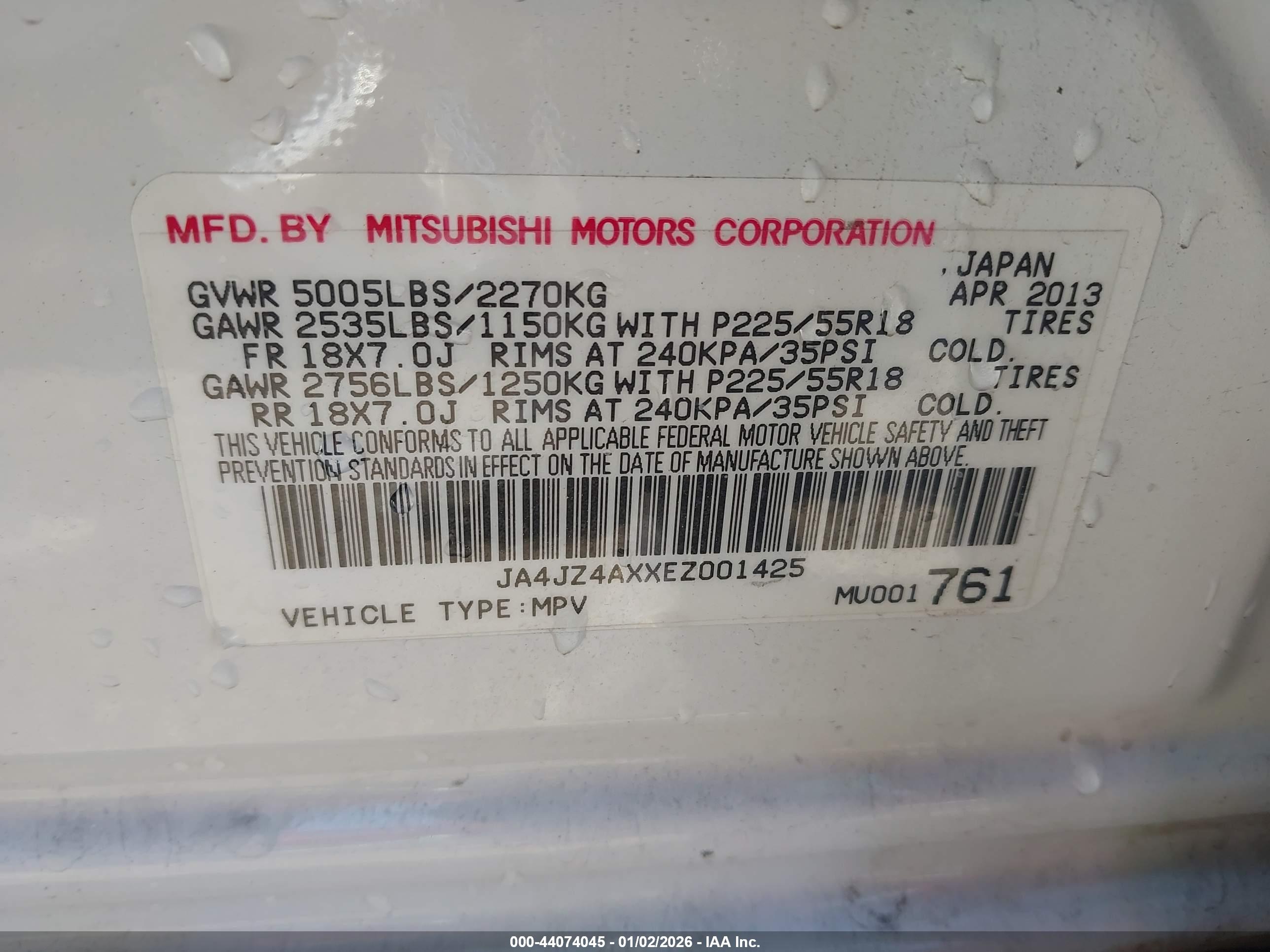 MITSUBISHI OUTLANDER image 9