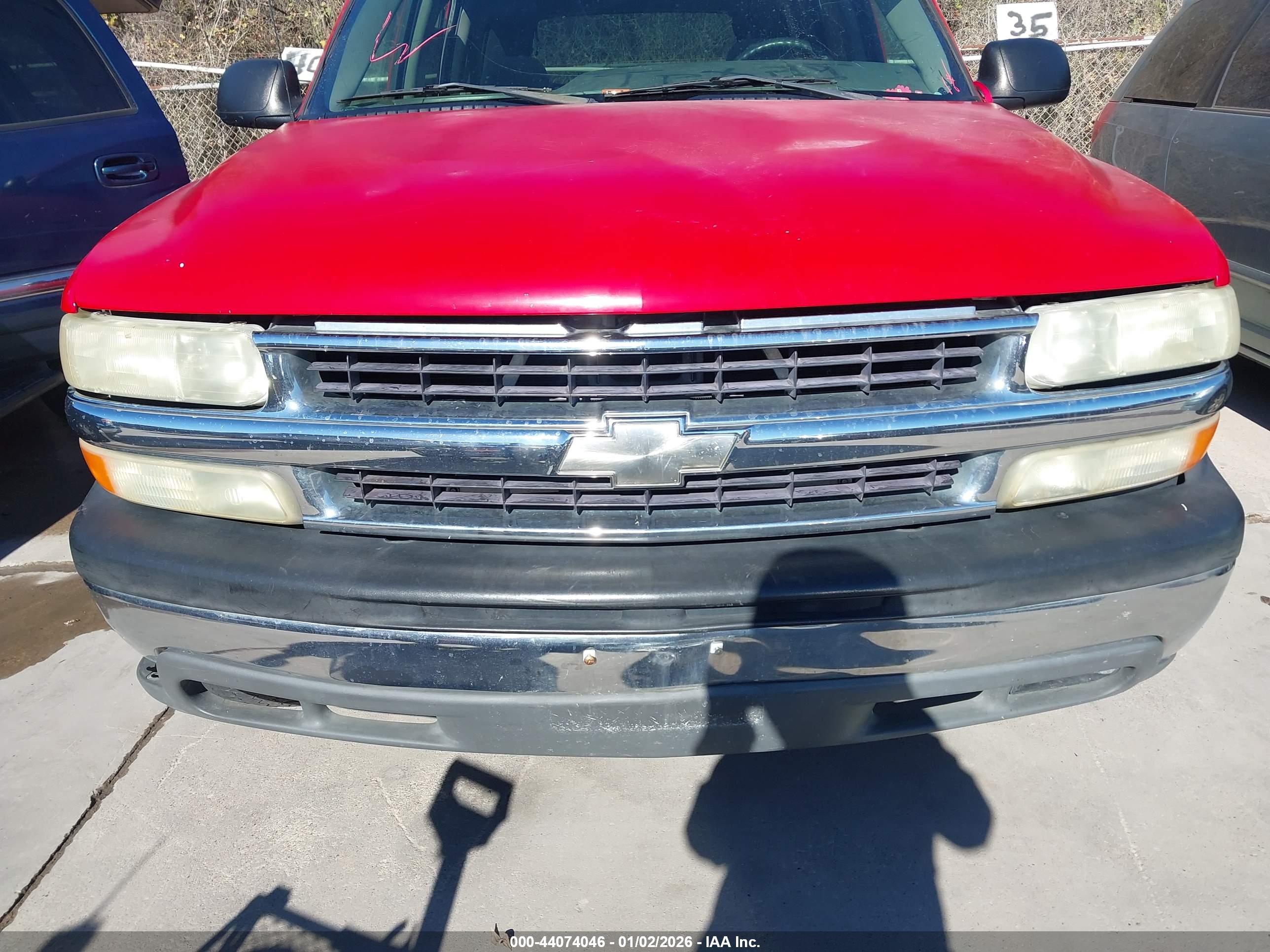 CHEVROLET TAHOE image 6