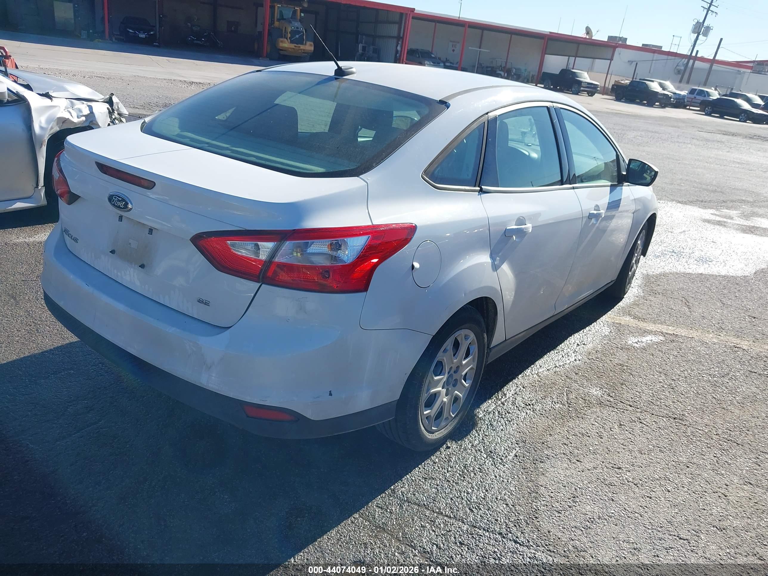 FORD FOCUS image 4