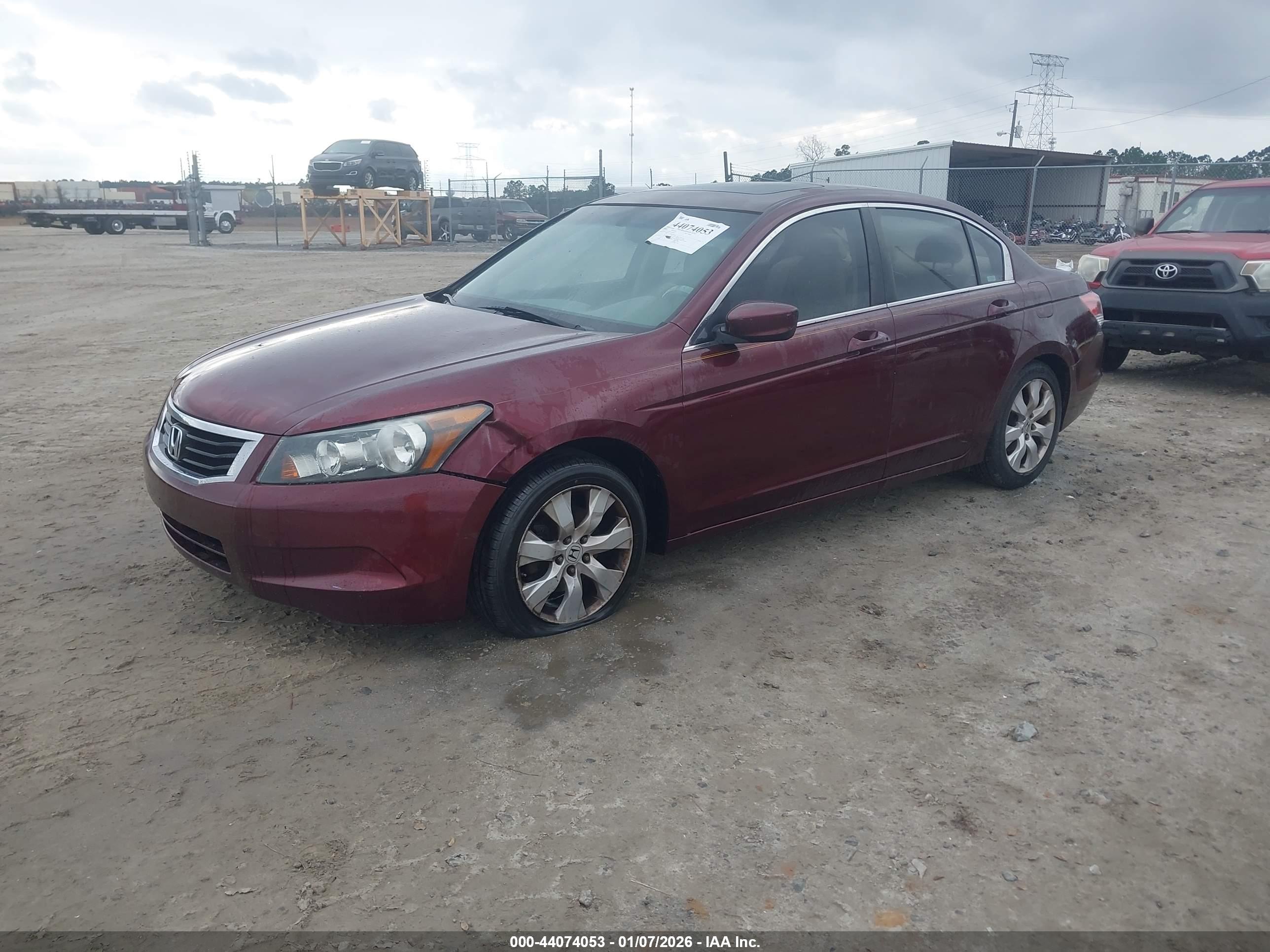 HONDA ACCORD image 2