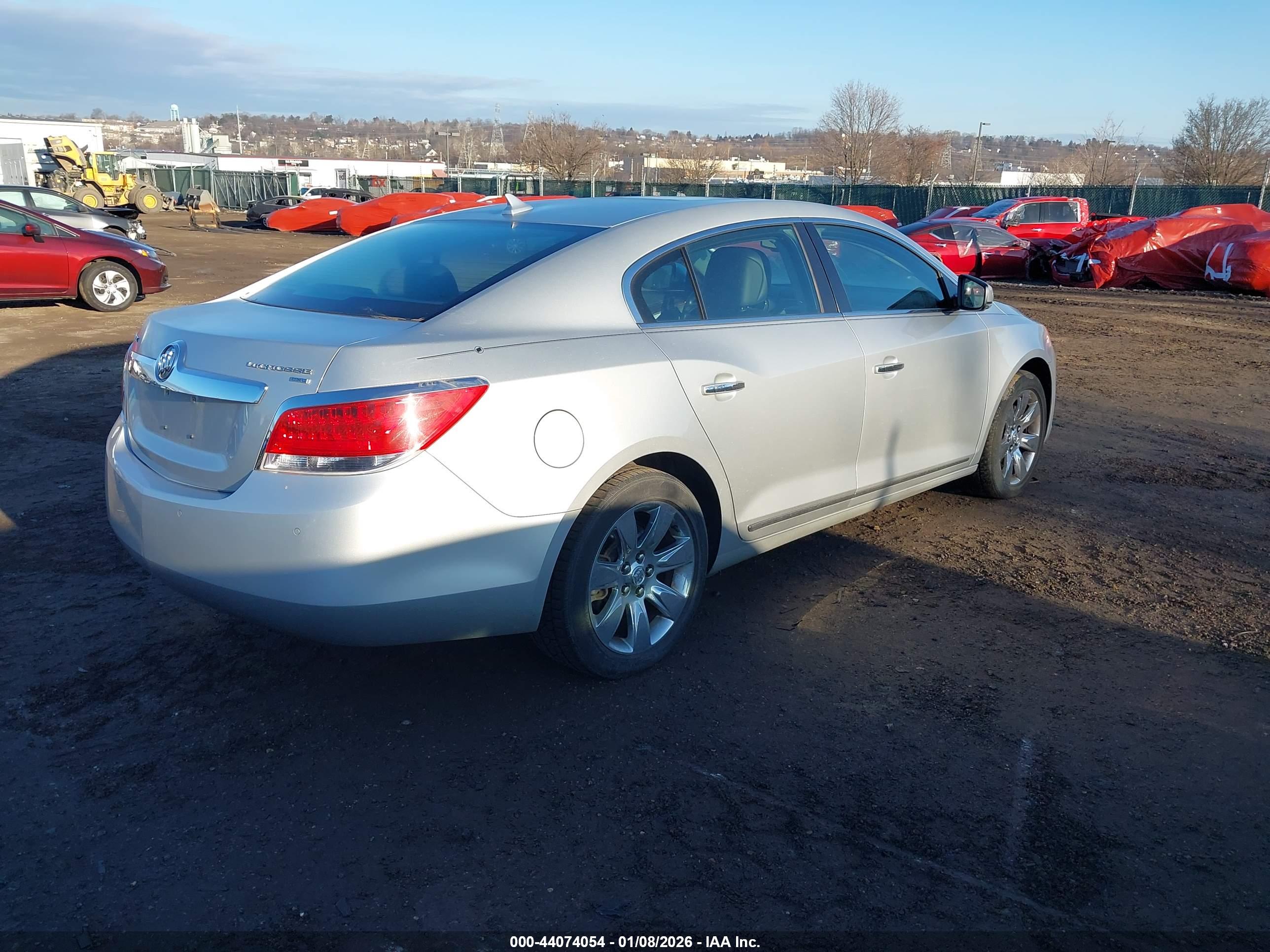BUICK LACROSSE image 4