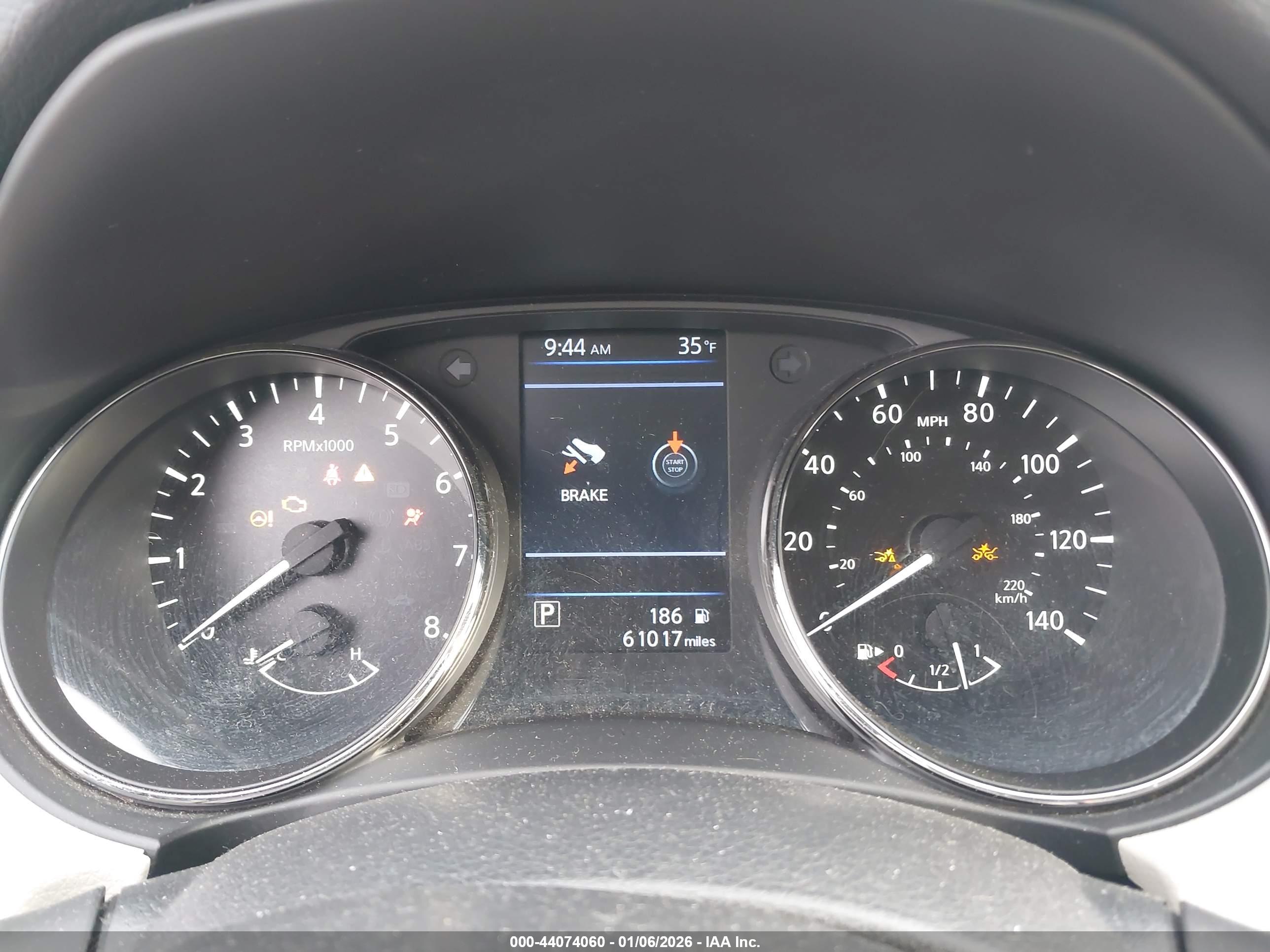 NISSAN ROGUE image 7