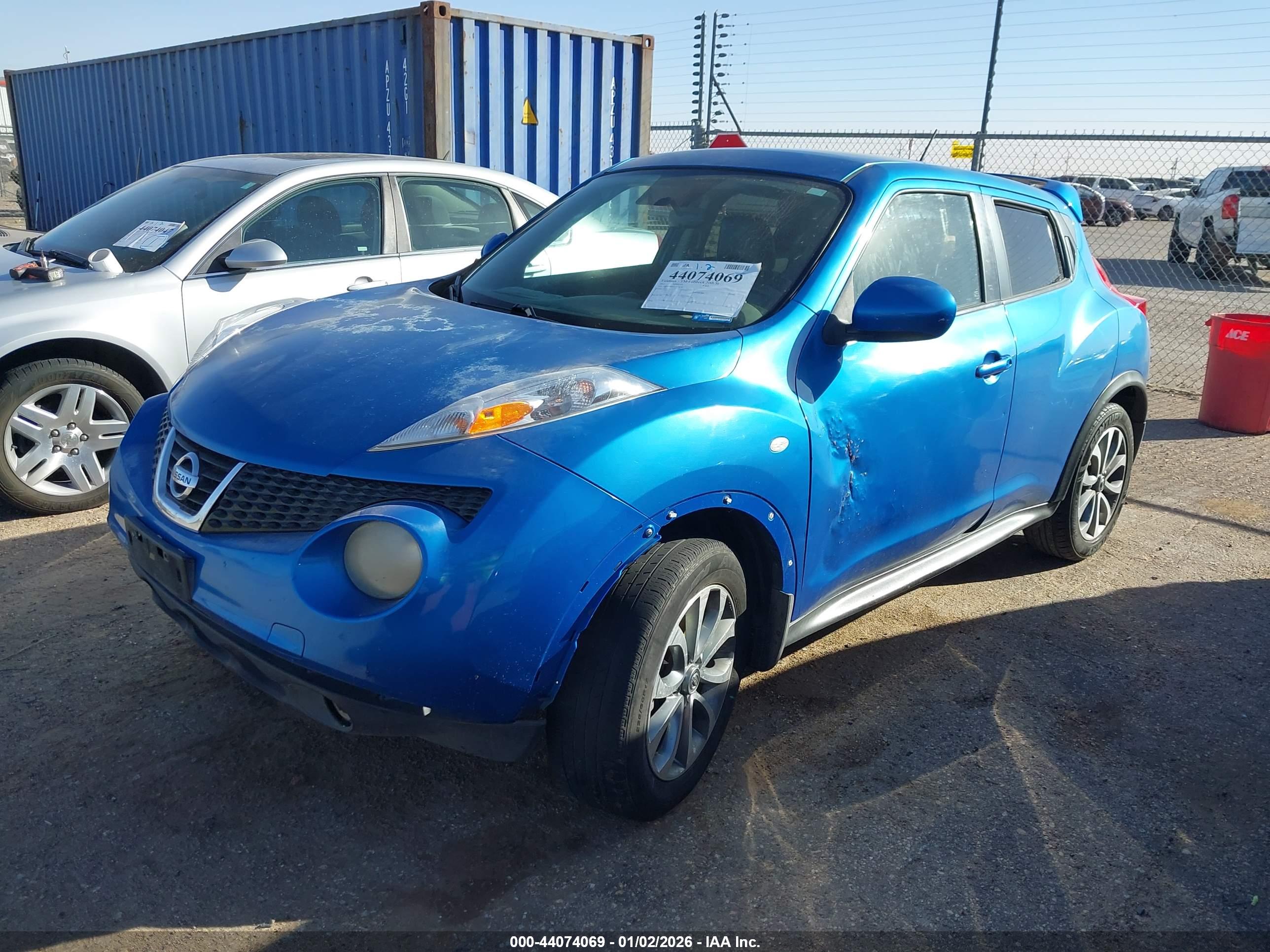 NISSAN JUKE image 2