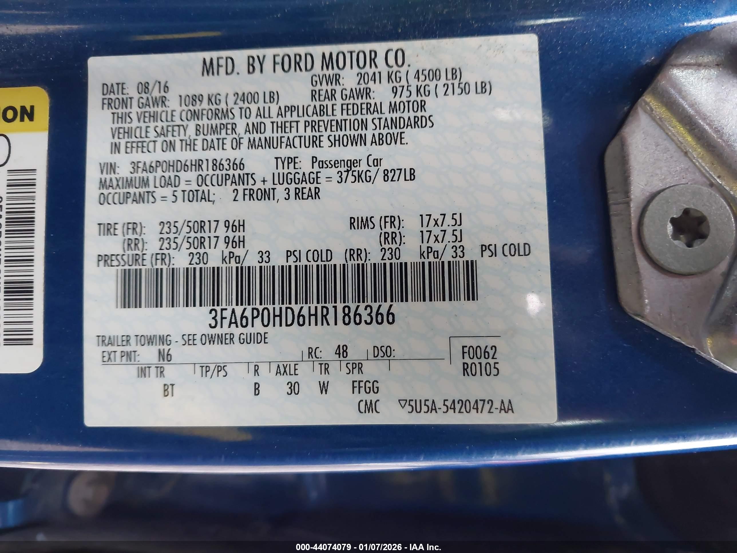 FORD FUSION image 9