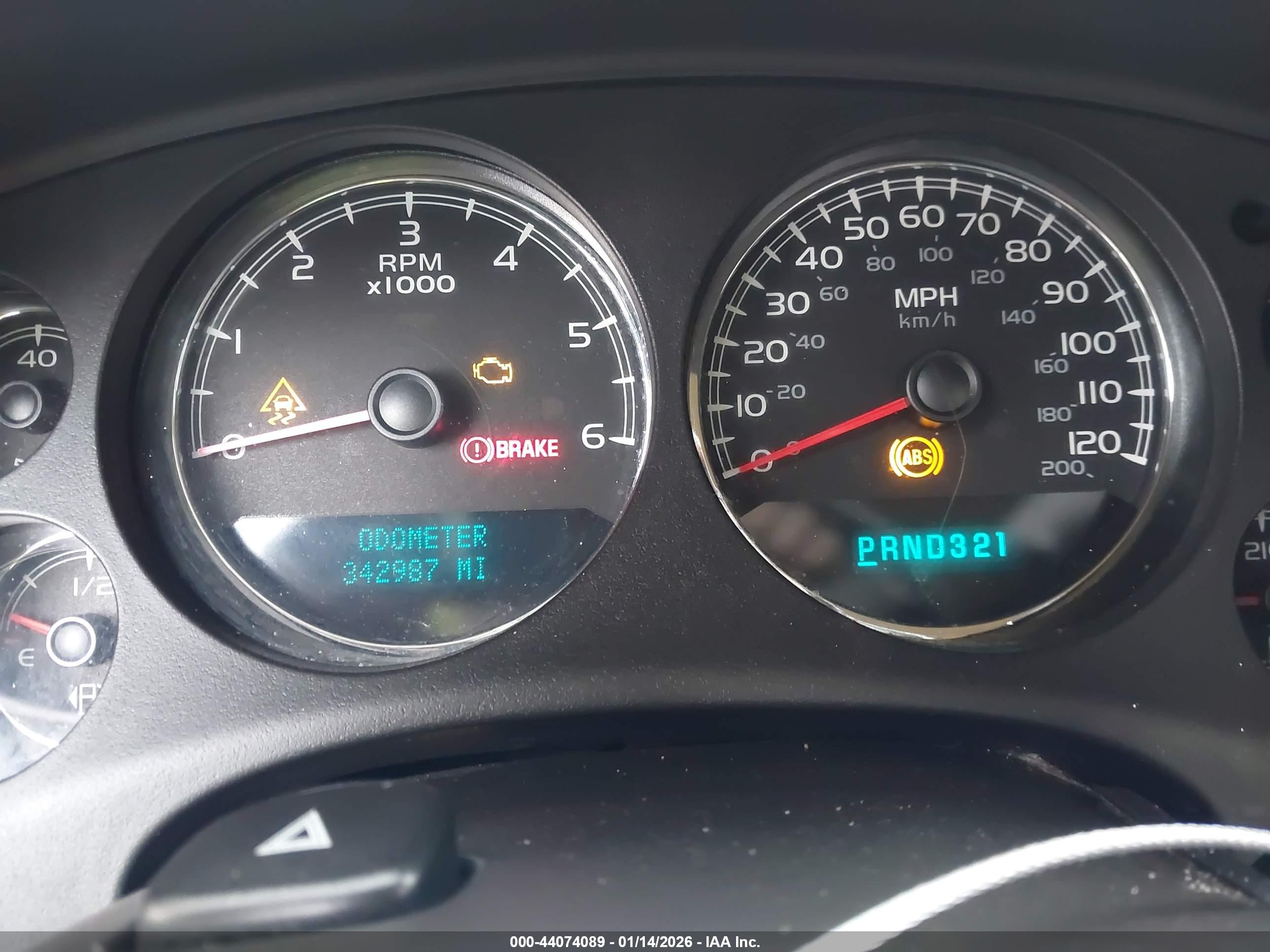 CHEVROLET TAHOE image 7
