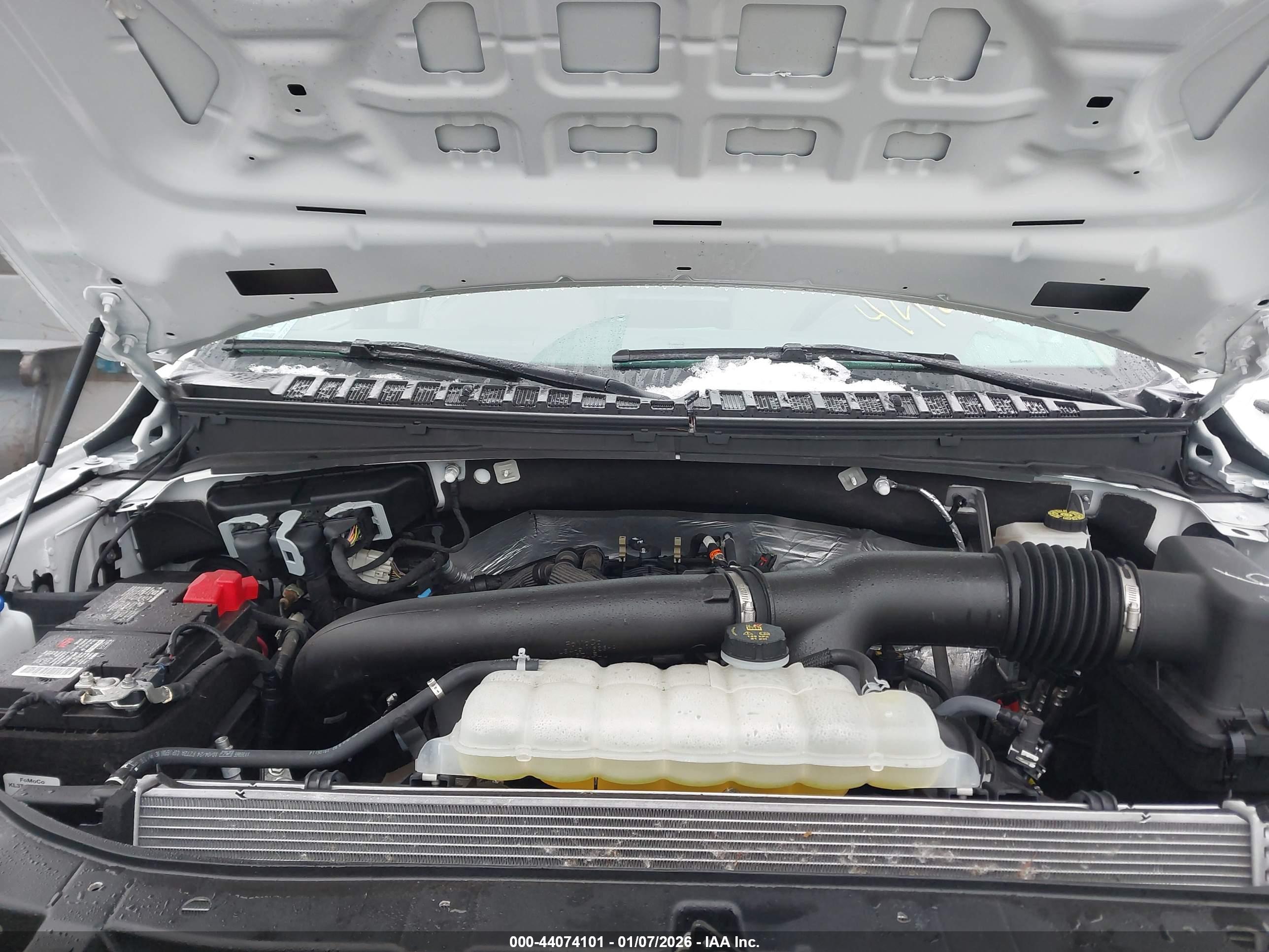 FORD EXPEDITION image 10