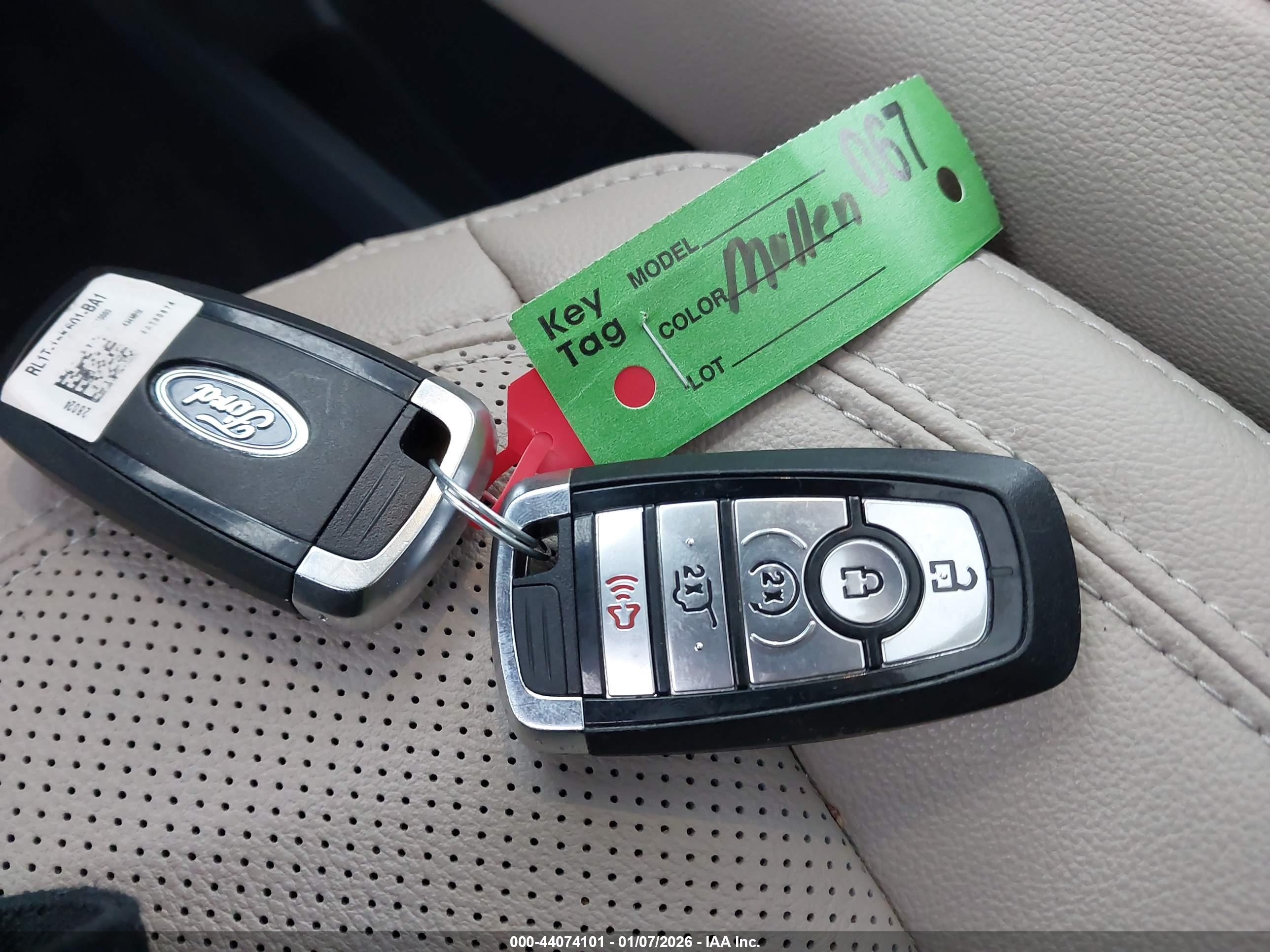 FORD EXPEDITION image 11