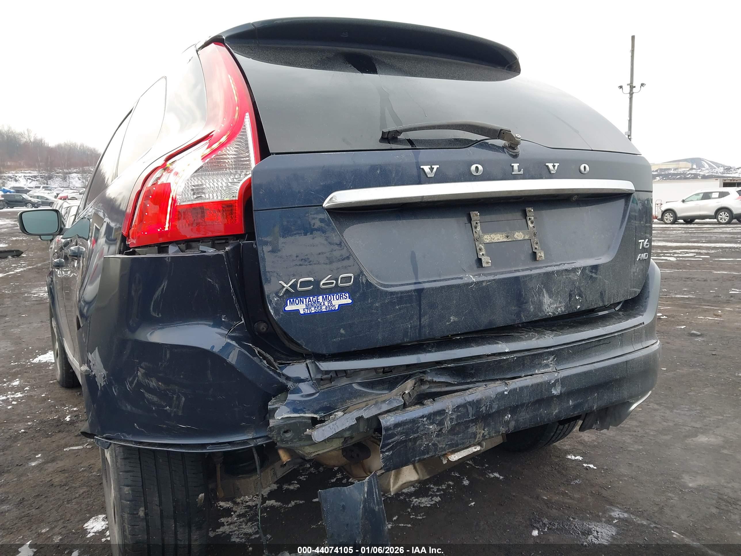 VOLVO XC60 image 6