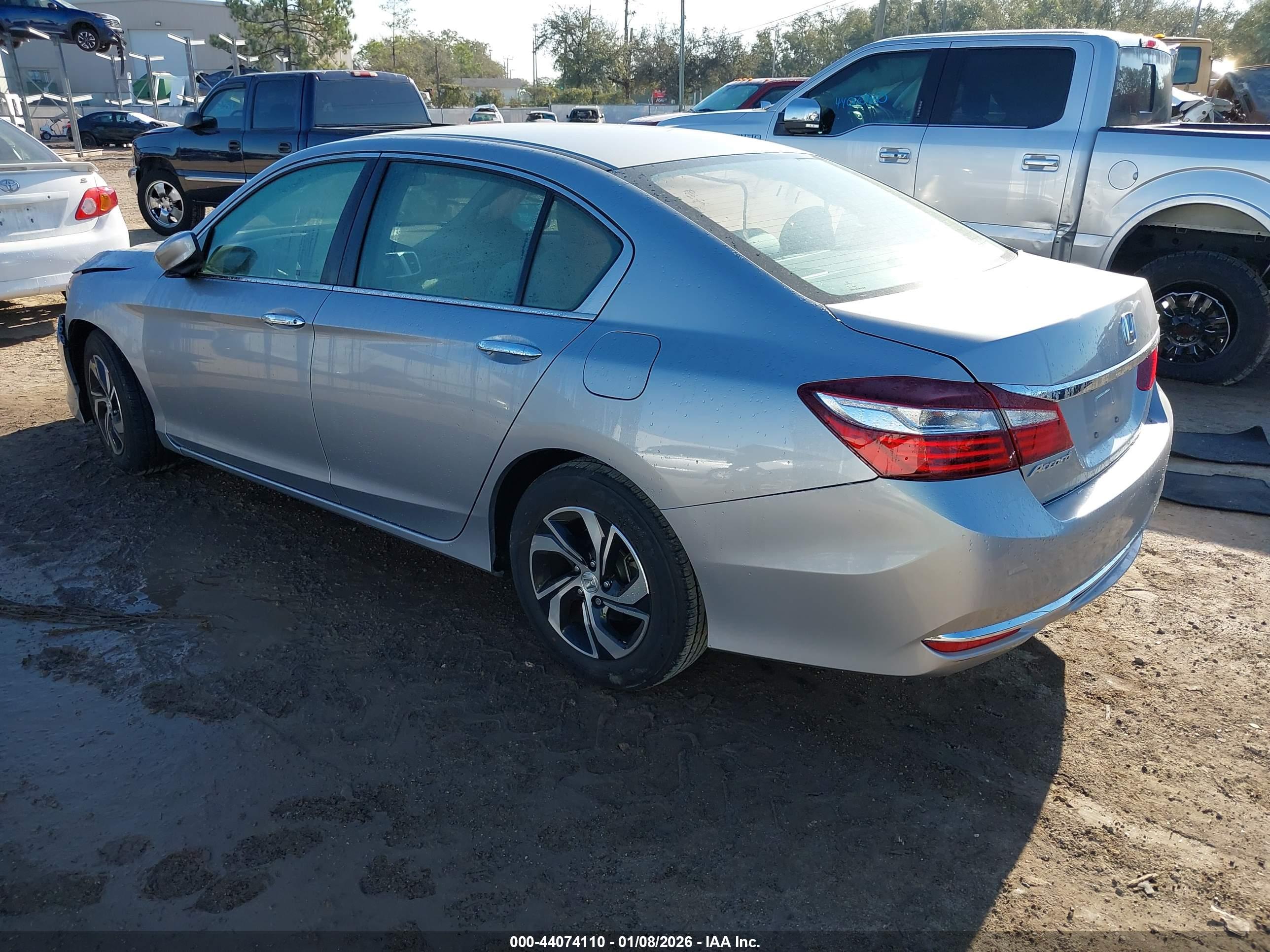 HONDA ACCORD image 3