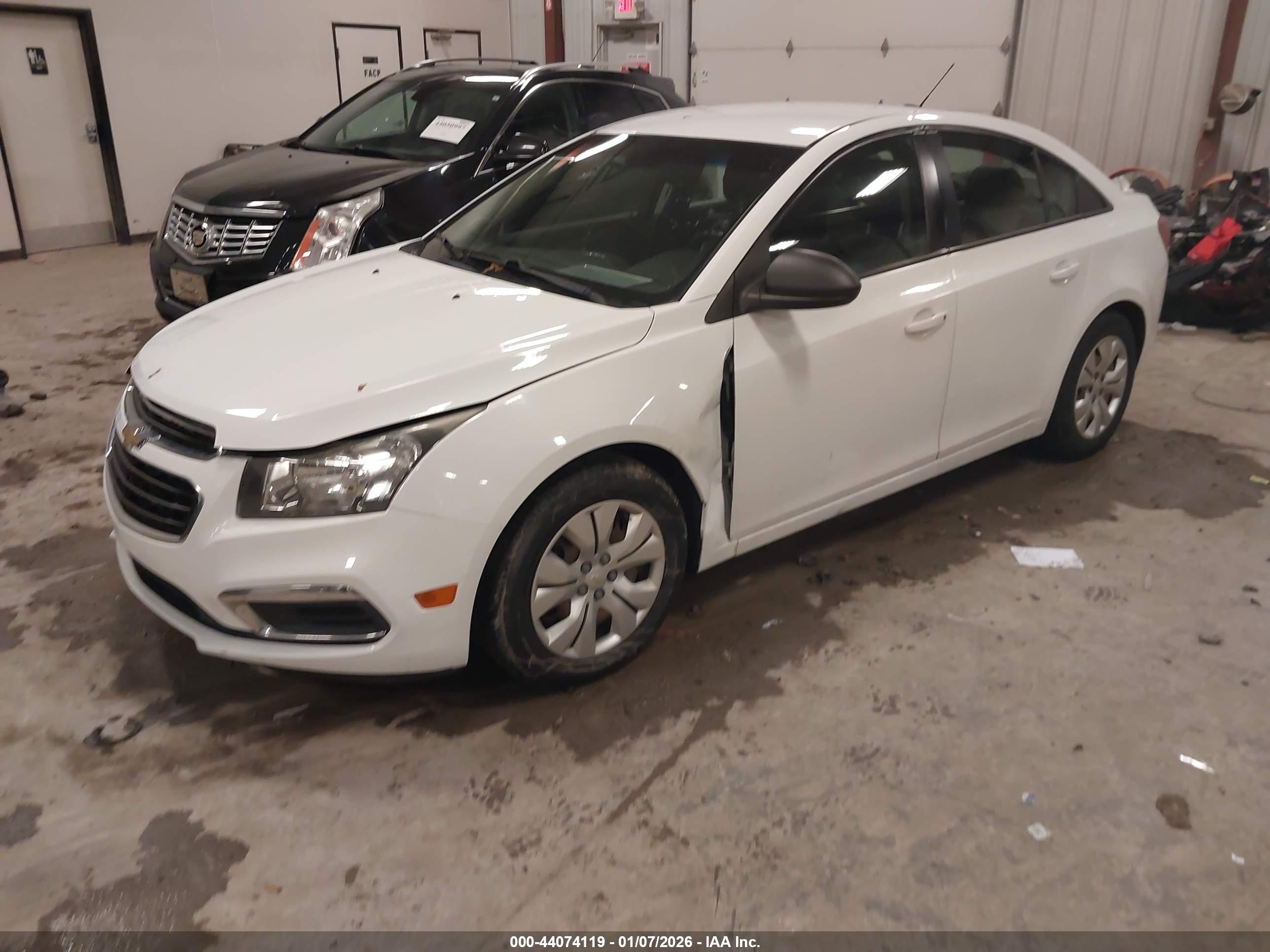 CHEVROLET CRUZE image 6