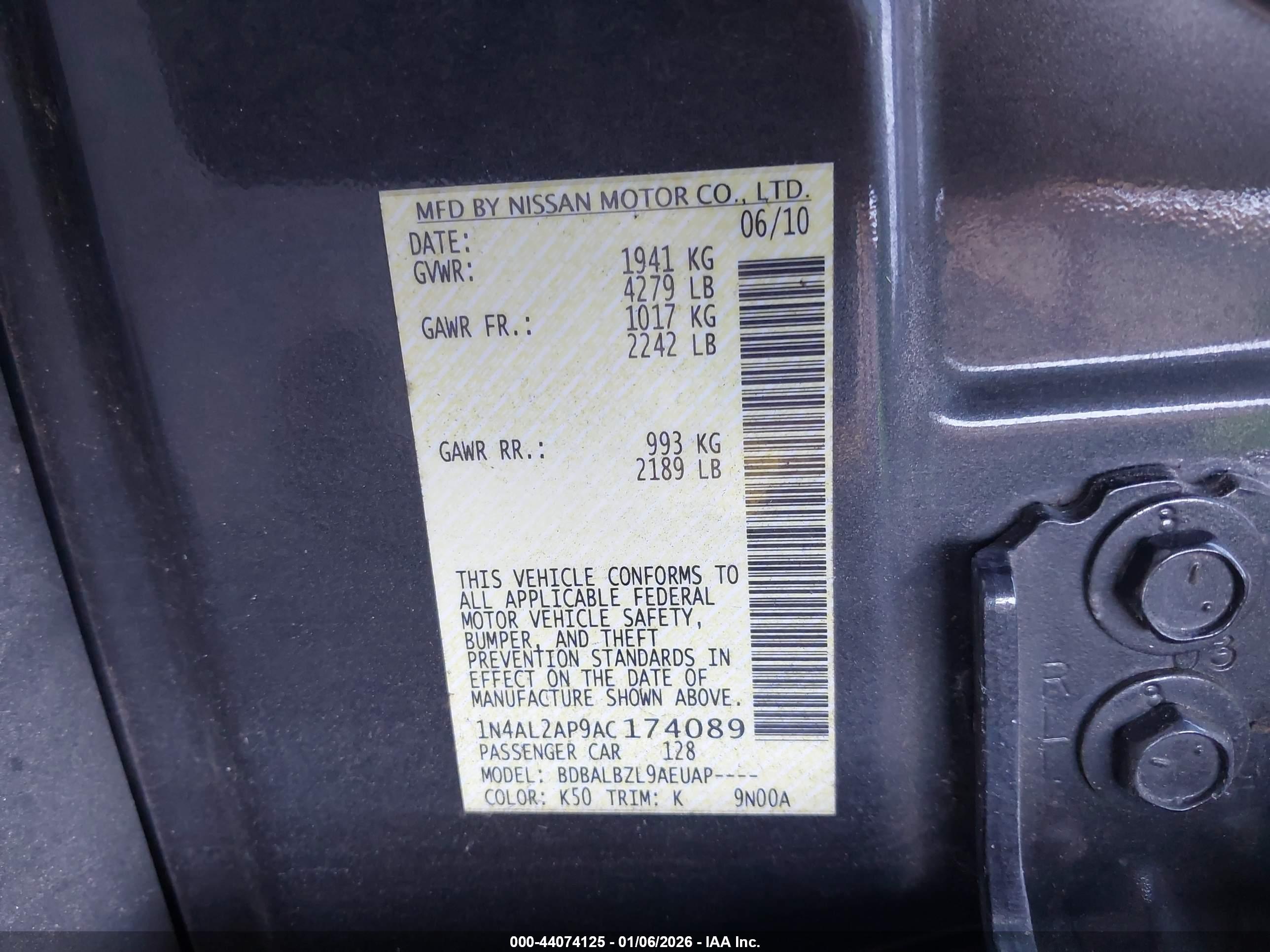 NISSAN ALTIMA image 9