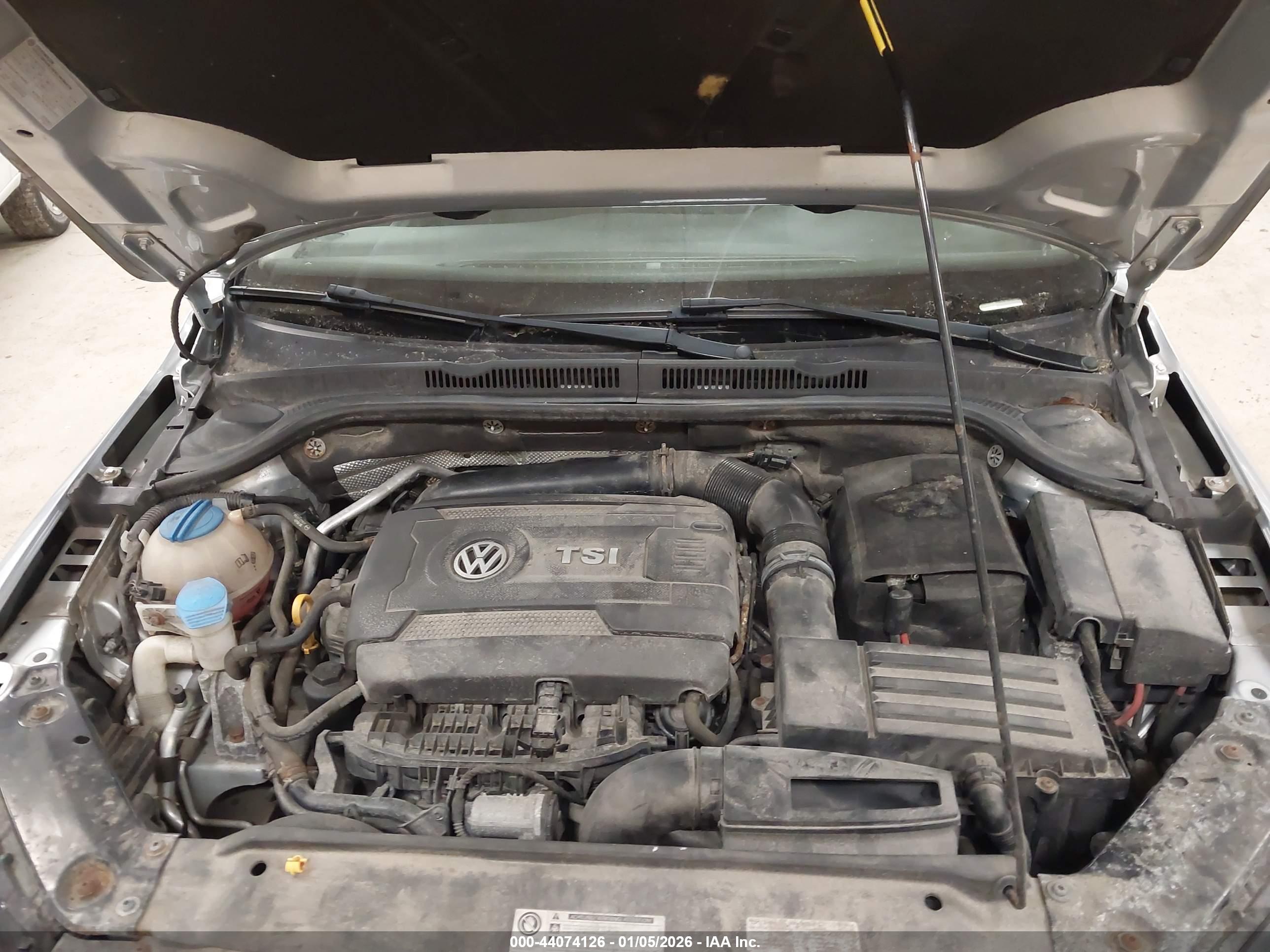 VOLKSWAGEN JETTA image 10