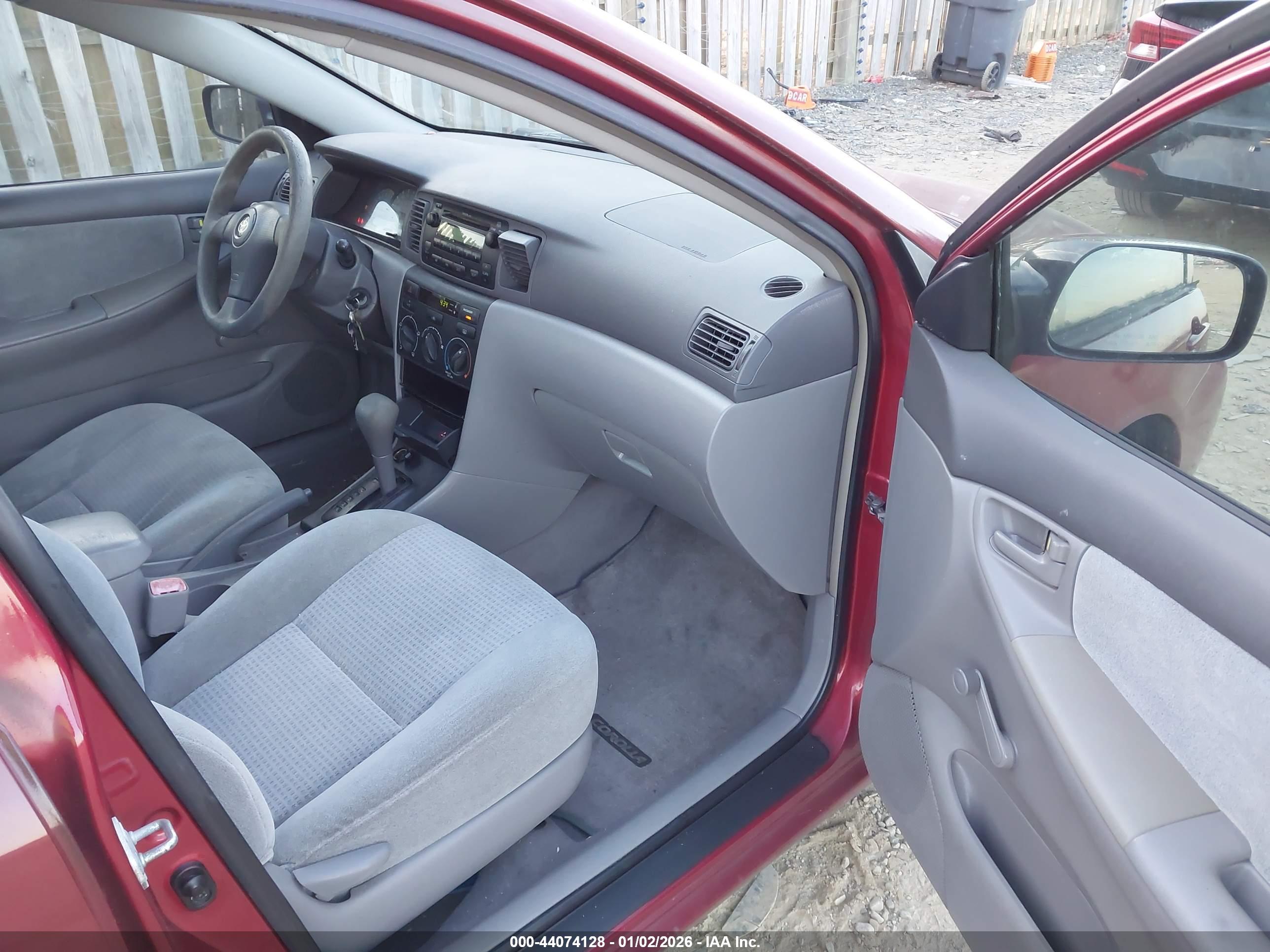 TOYOTA COROLLA image 5