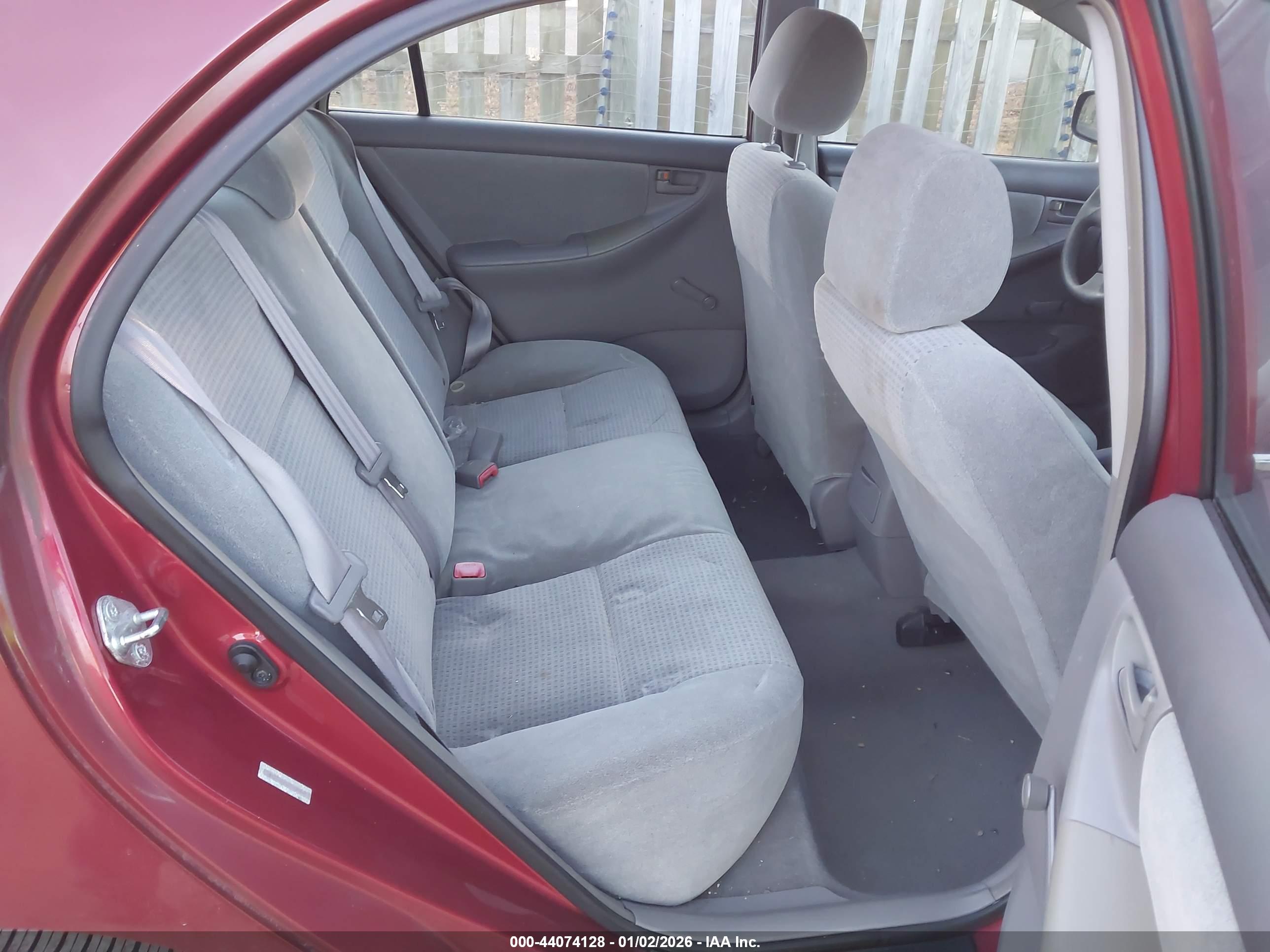 TOYOTA COROLLA image 8