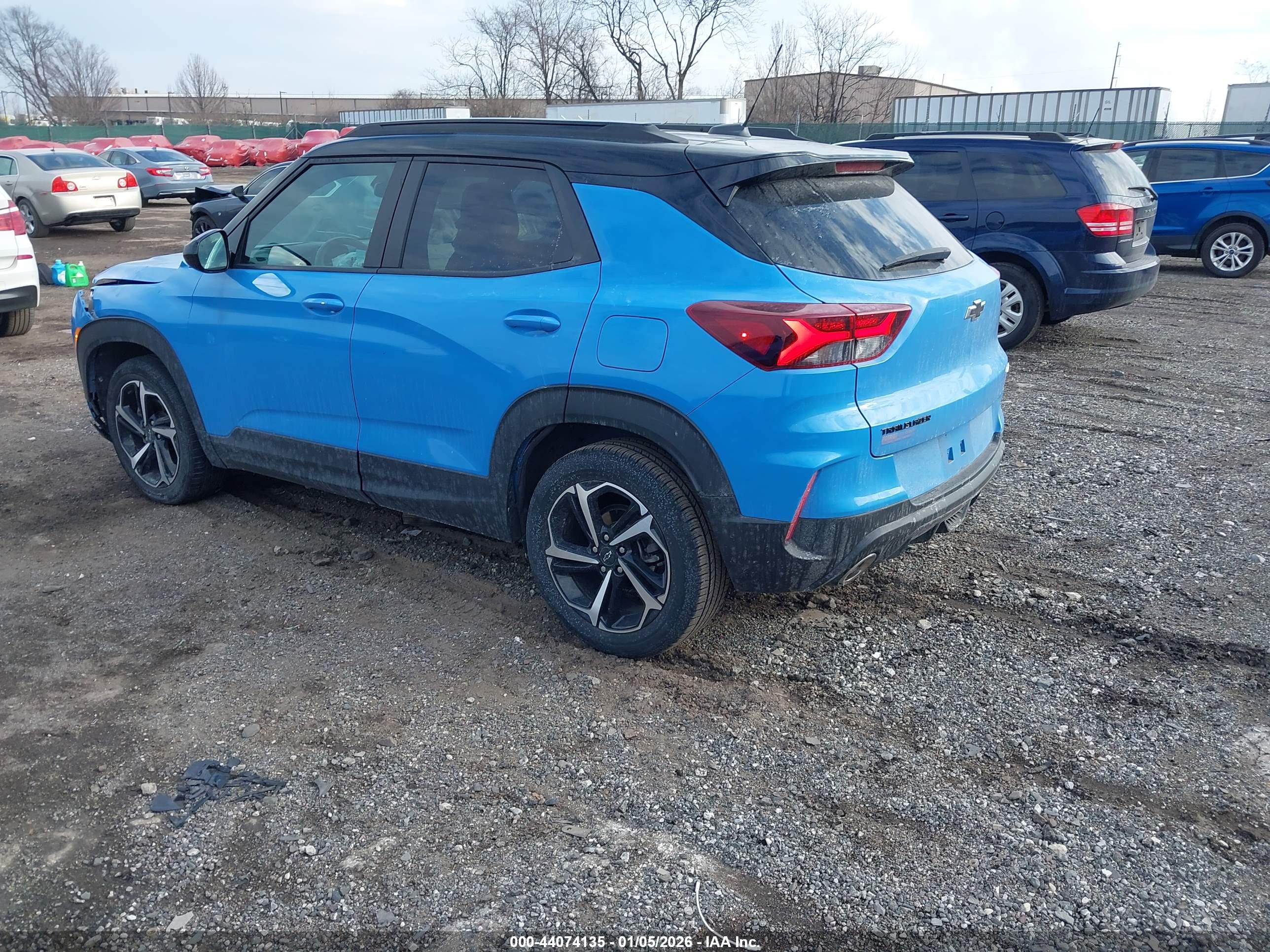 CHEVROLET TRAILBLAZER image 3