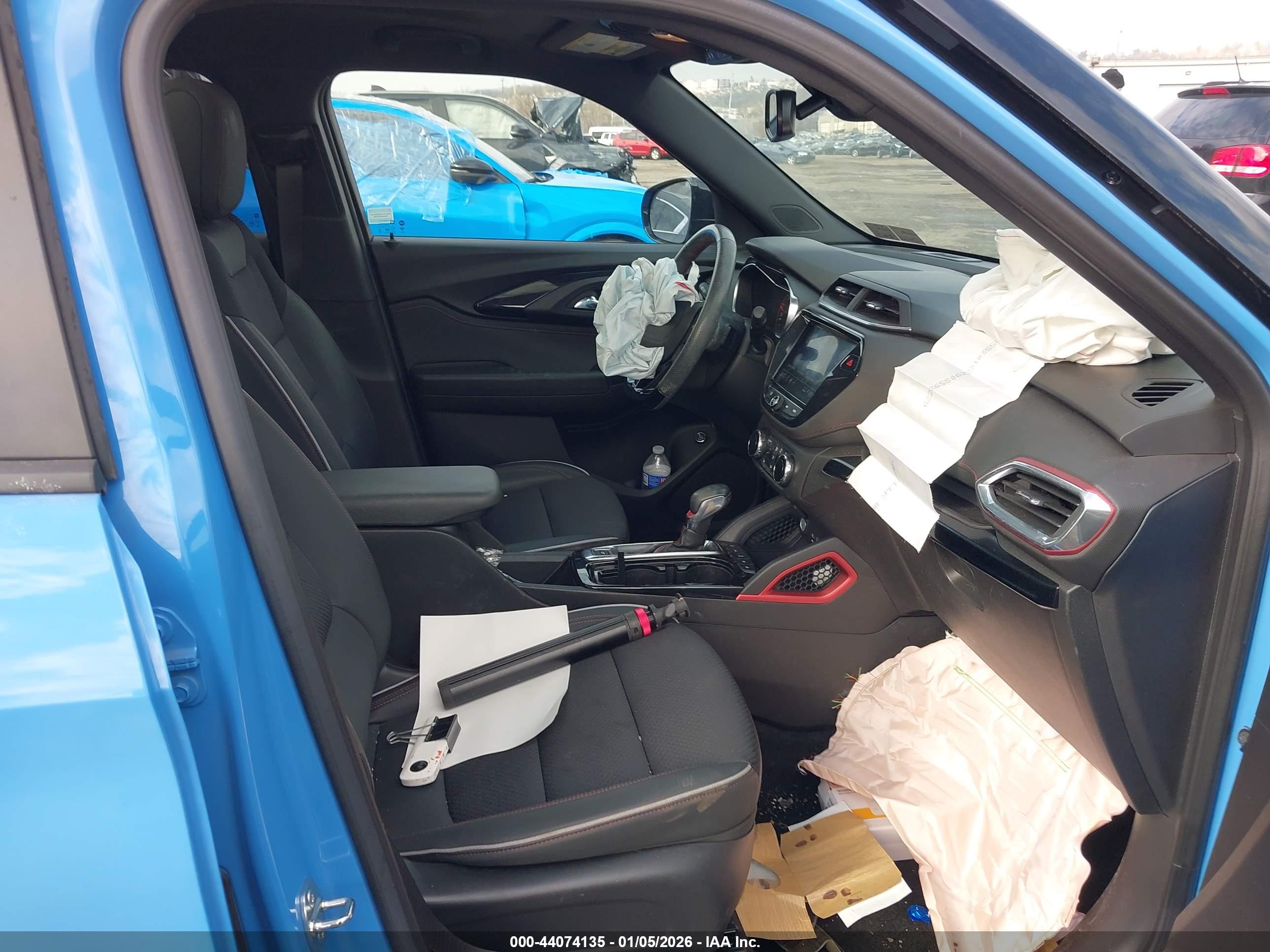 CHEVROLET TRAILBLAZER image 5
