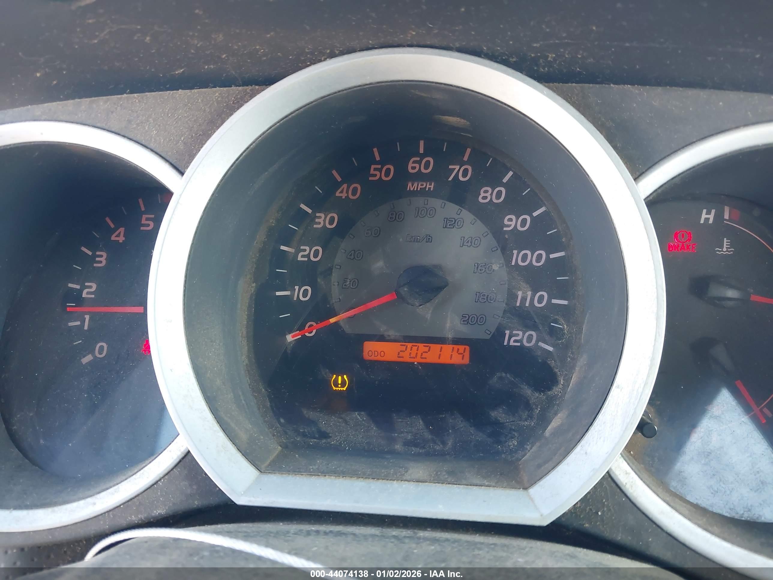 TOYOTA TACOMA image 7