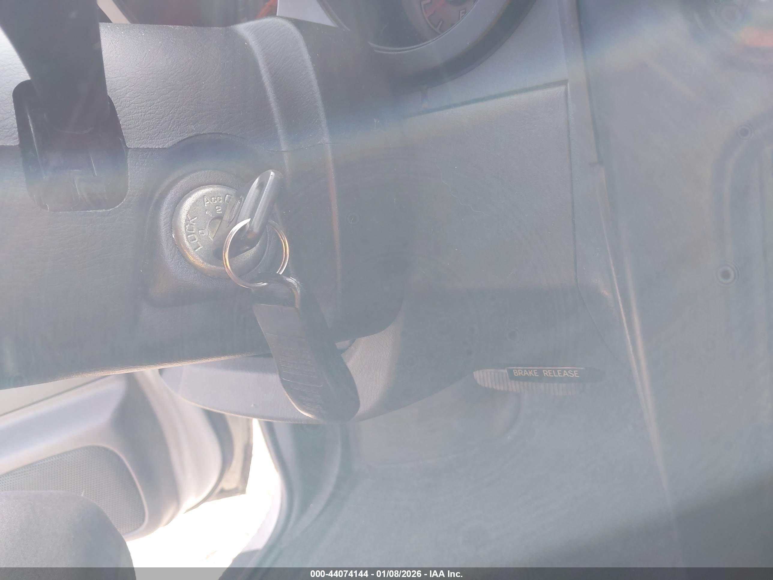 NISSAN XTERRA image 11