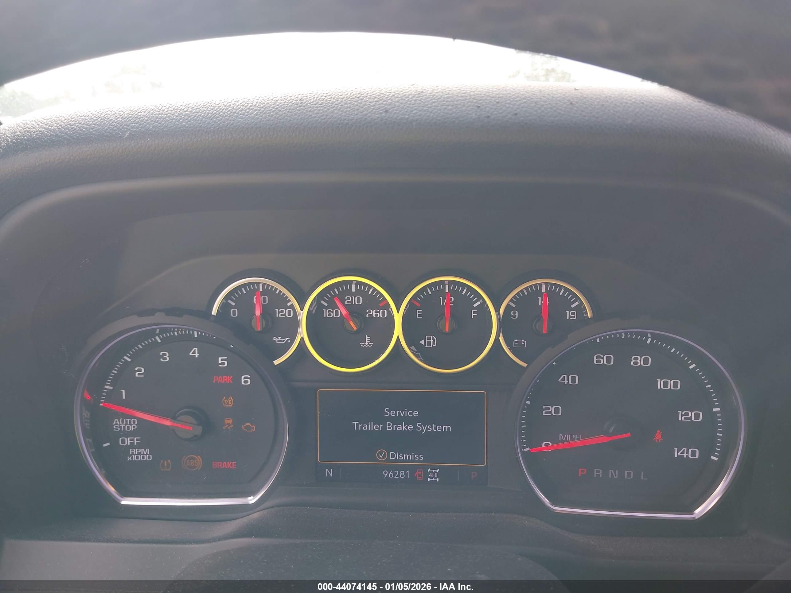 CHEVROLET SILVERADO image 7