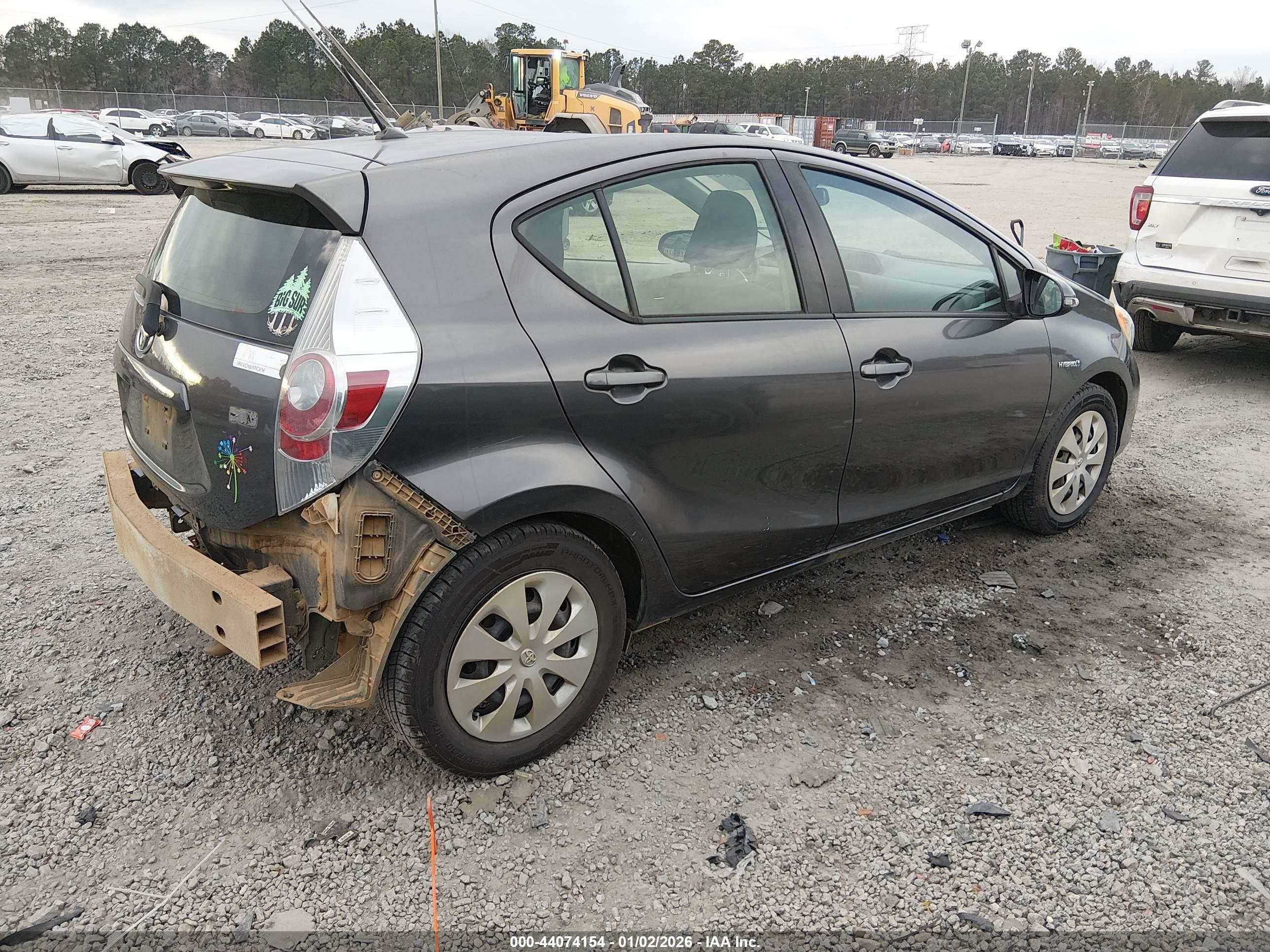 TOYOTA PRIUS image 4
