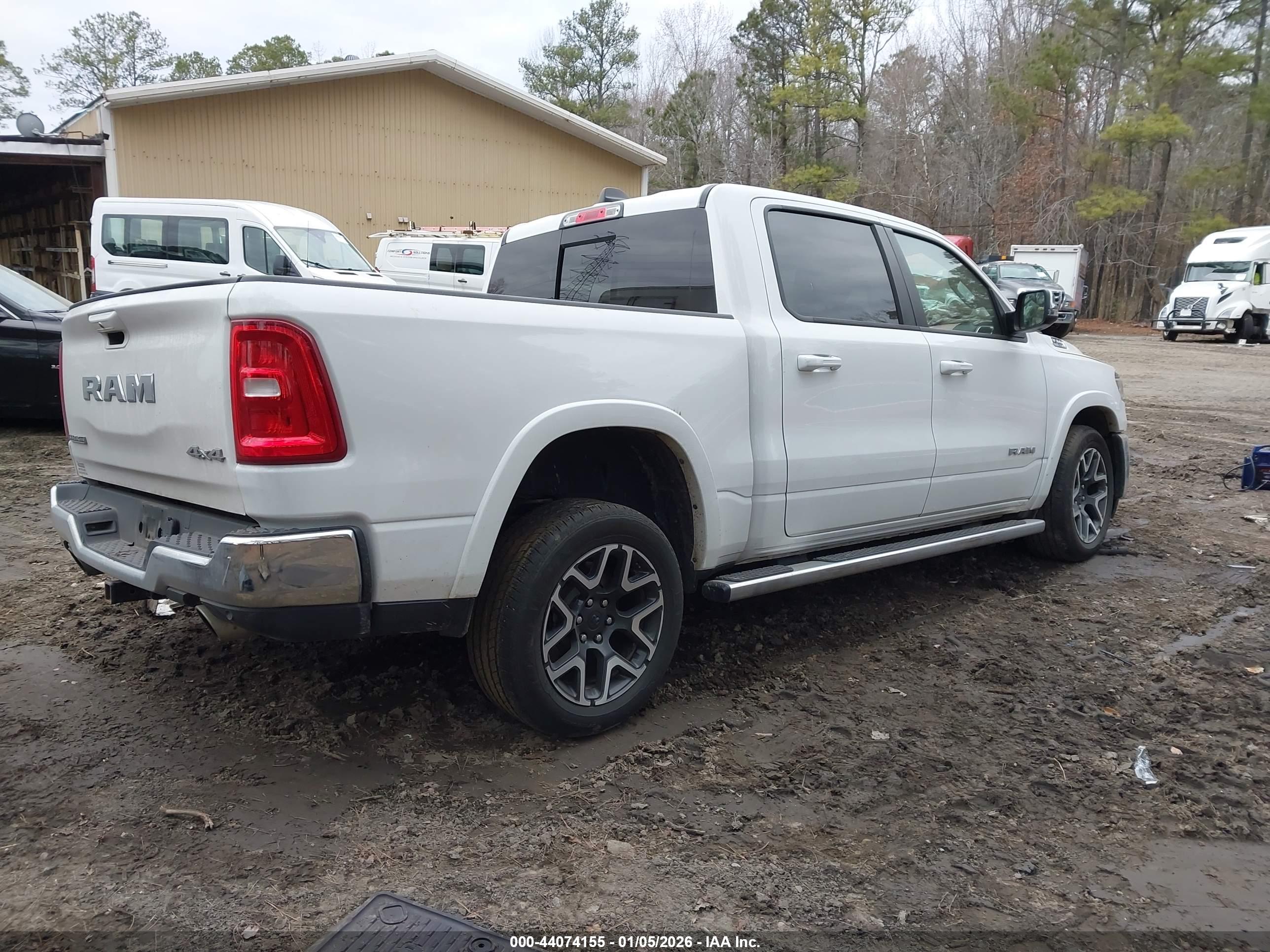 RAM 1500 image 4