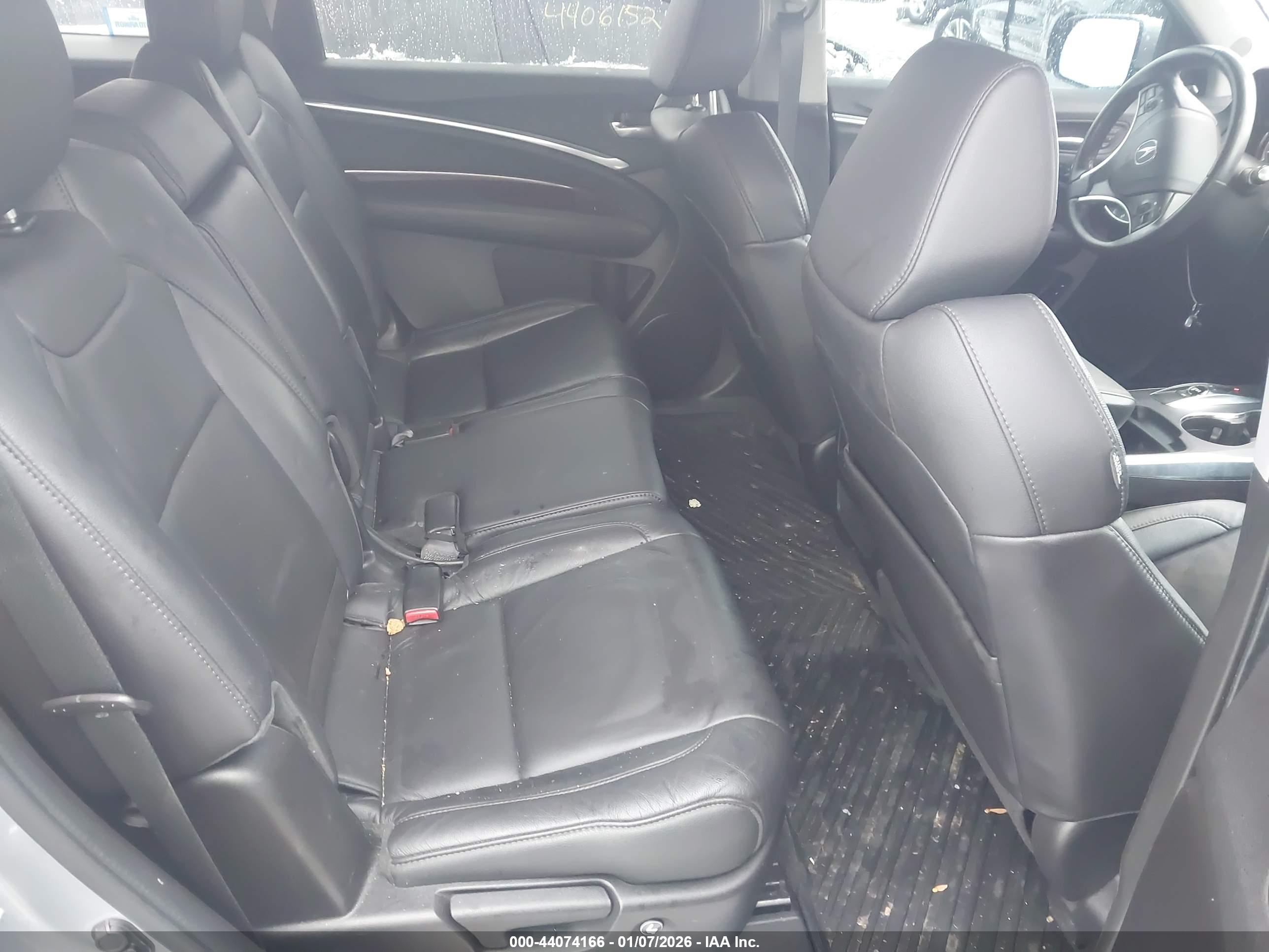 ACURA MDX image 8
