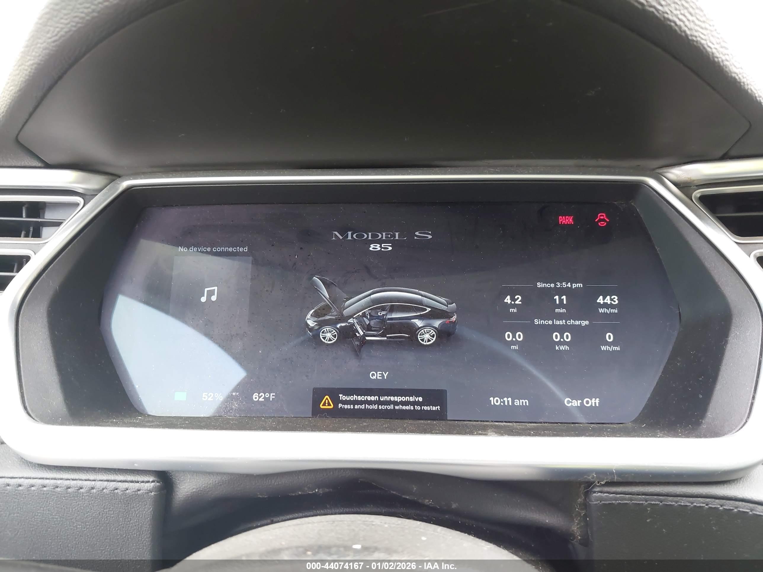 TESLA MODEL image 7