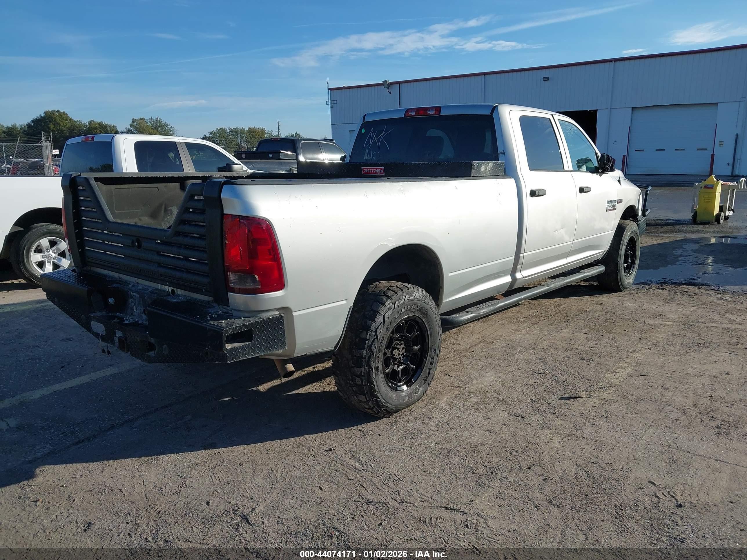 RAM 2500 image 4