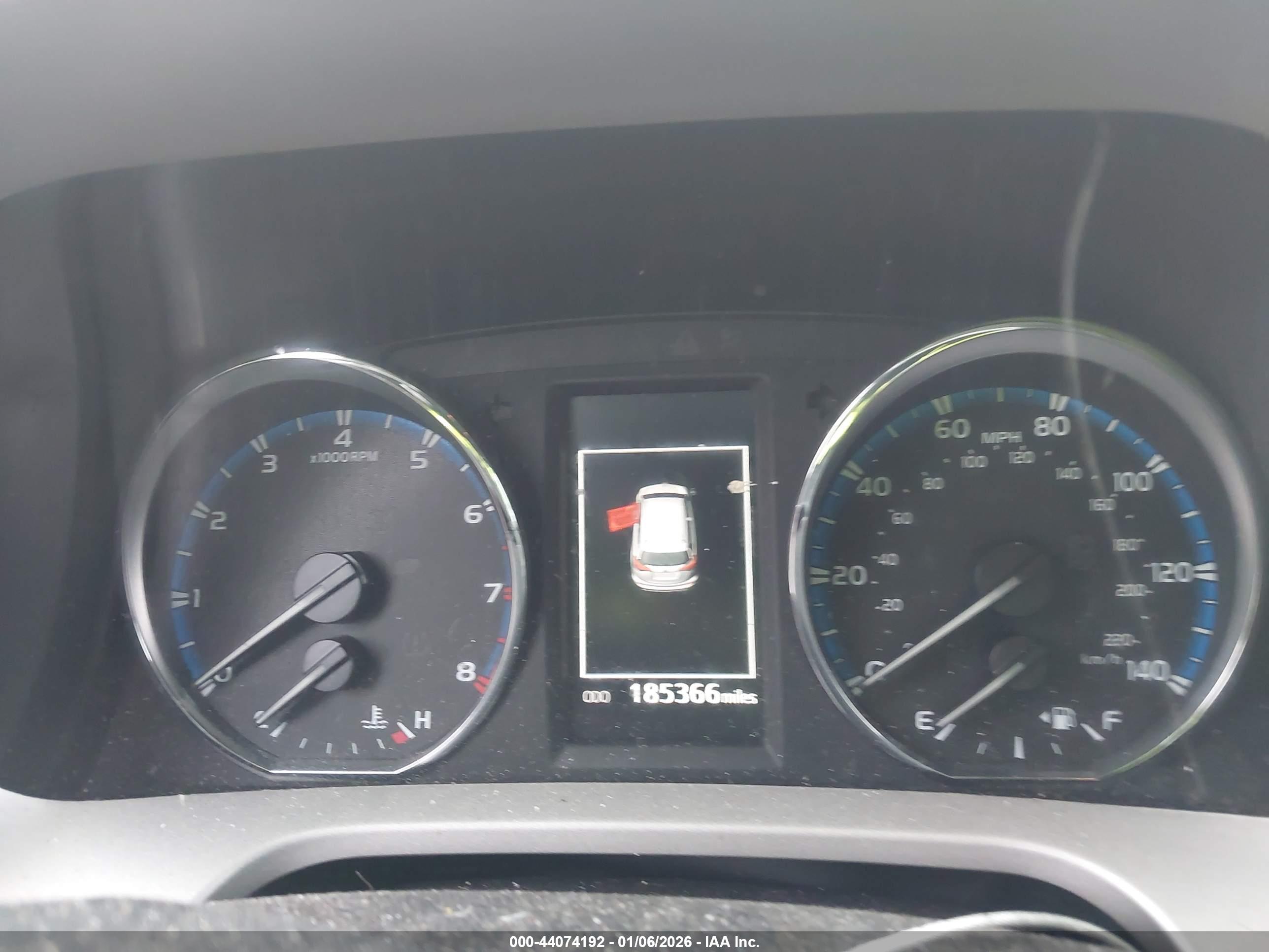 TOYOTA RAV4 image 7