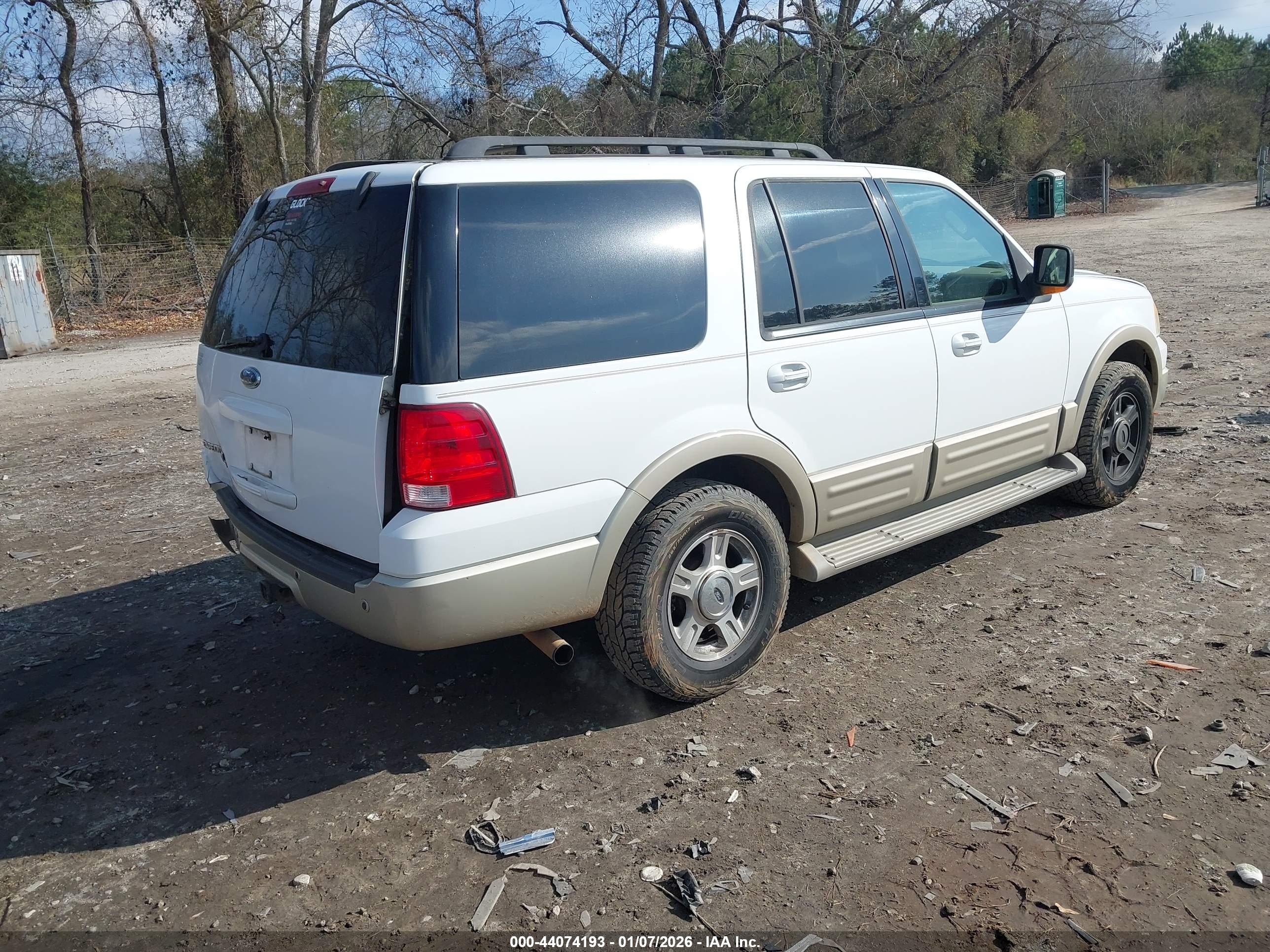 FORD EXPEDITION image 4