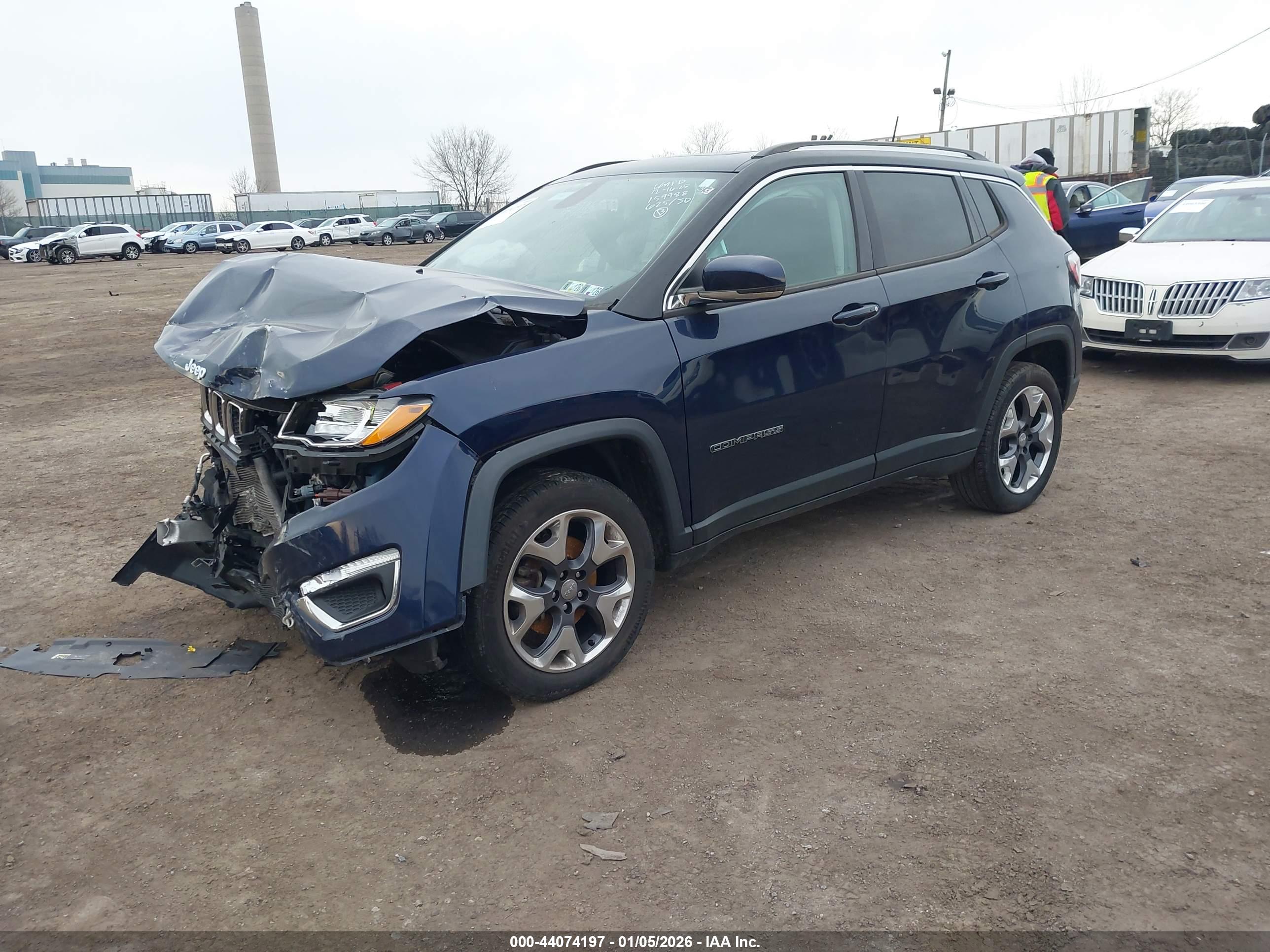 JEEP COMPASS image 2